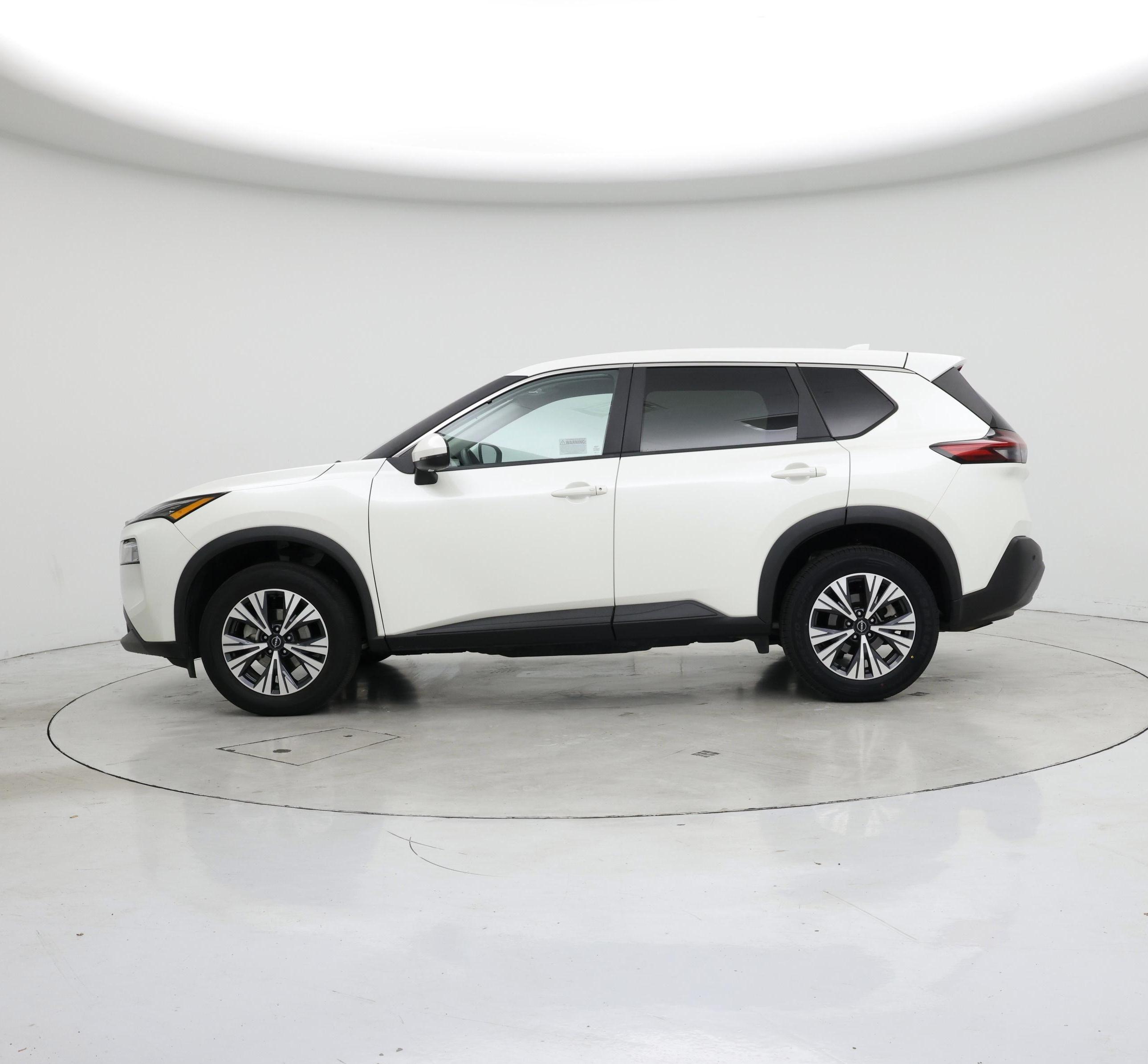 Thumbnail: 2022 Nissan Rogue - 3