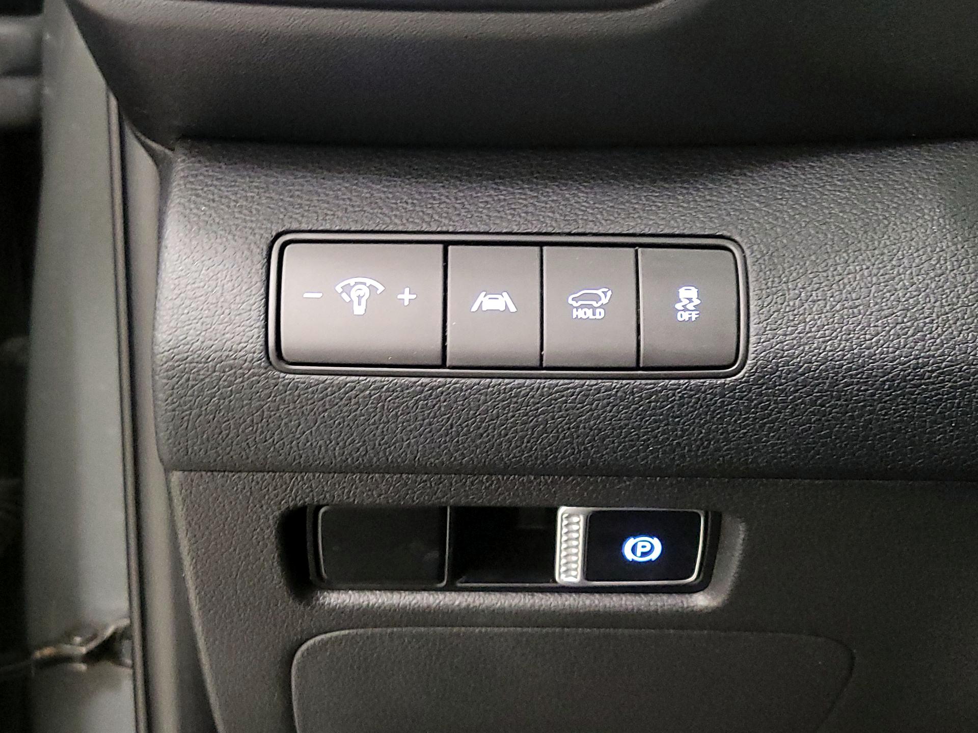 Thumbnail: 2023 Hyundai Santa Fe - 13