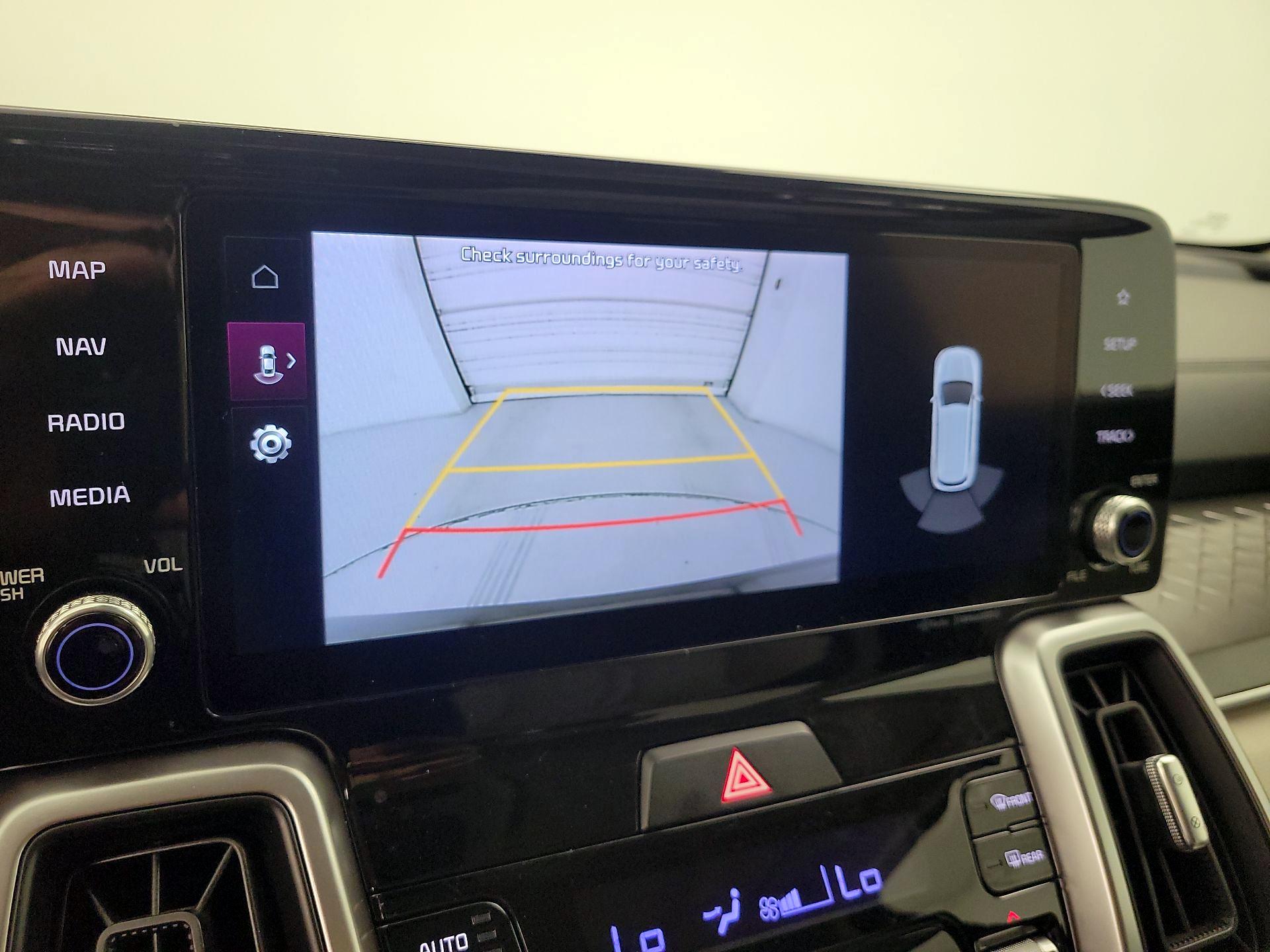 Thumbnail: 2022 Kia Sorento - 15