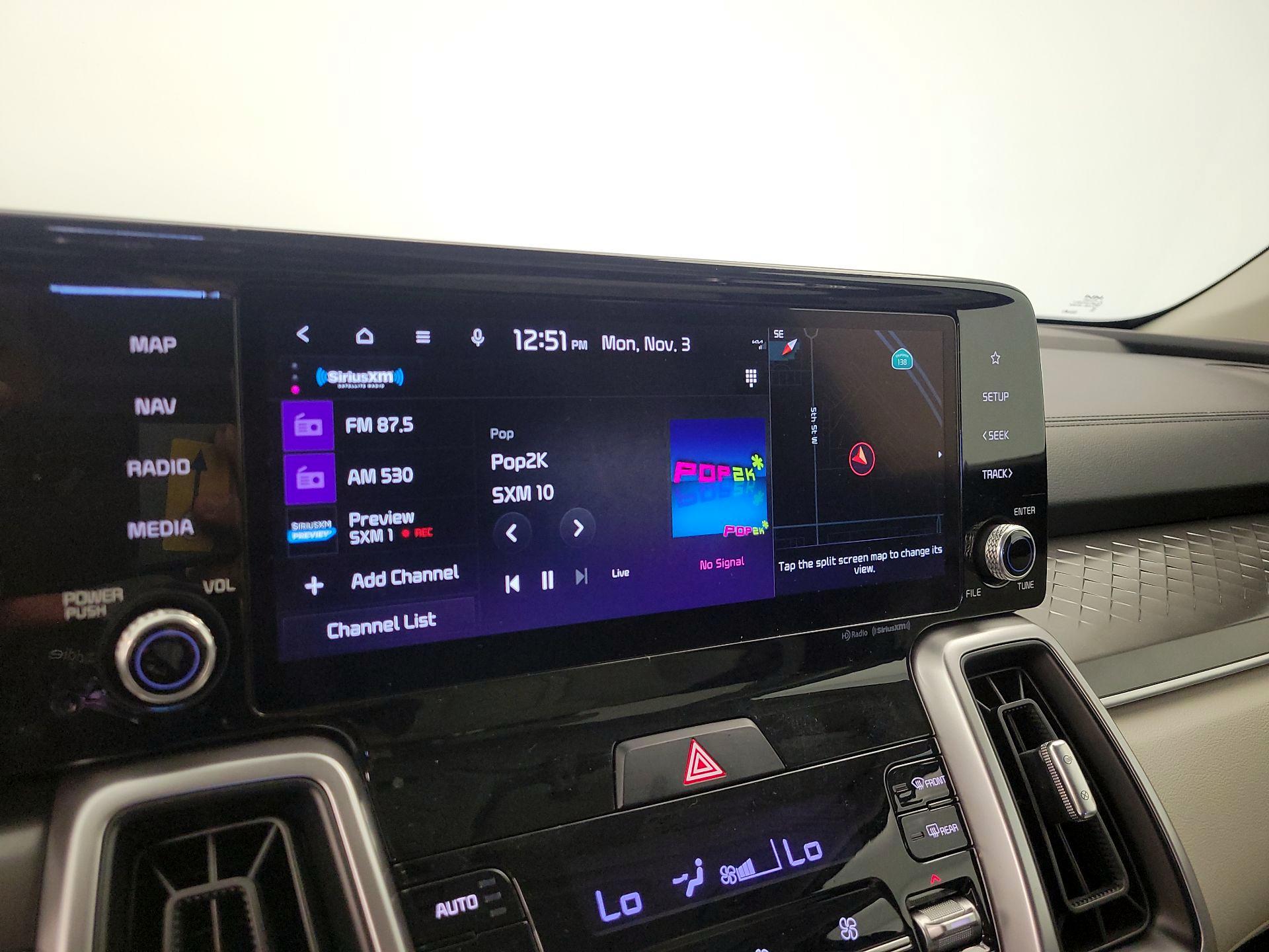 Thumbnail: 2022 Kia Sorento - 16