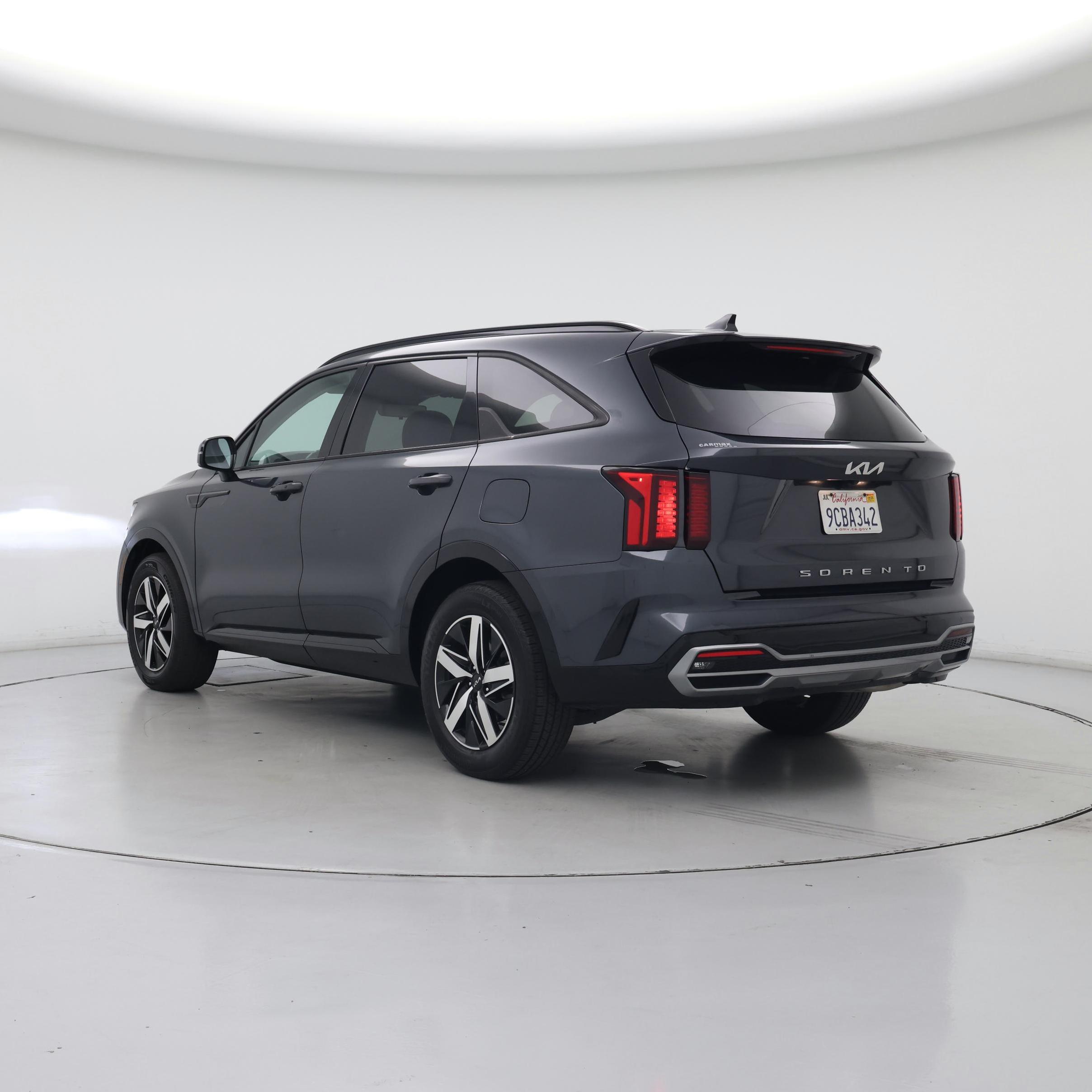 Thumbnail: 2022 Kia Sorento - 2