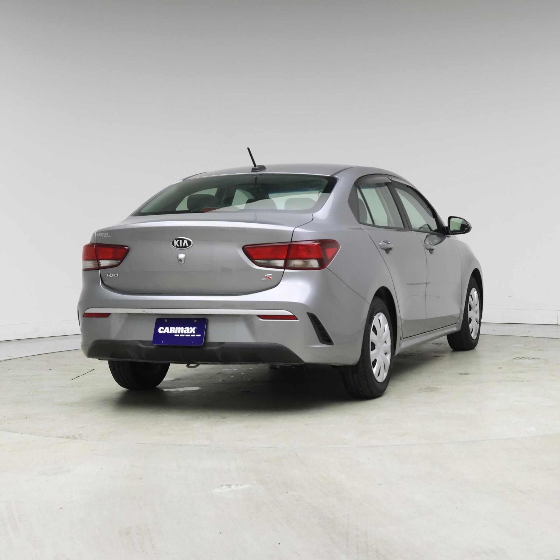 Thumbnail: 2021 Kia Rio - 8