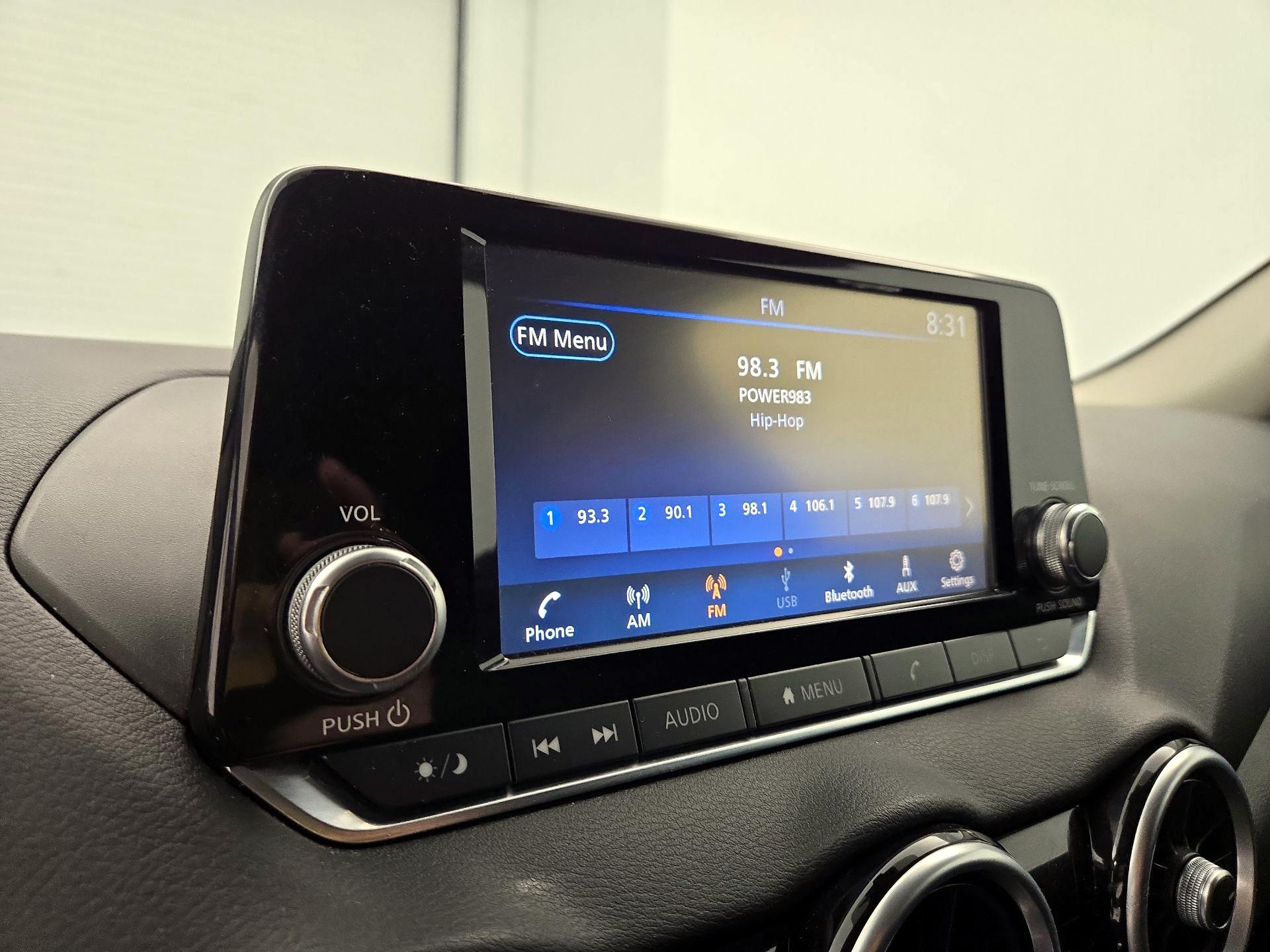 Thumbnail: 2021 Nissan Sentra - 15