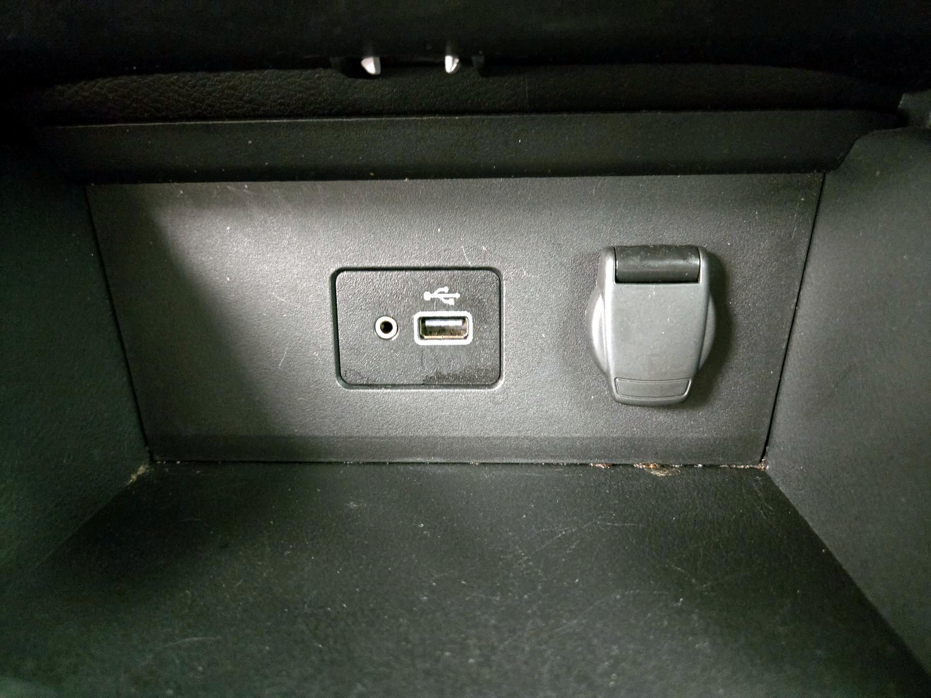 Thumbnail: 2021 Nissan Sentra - 18