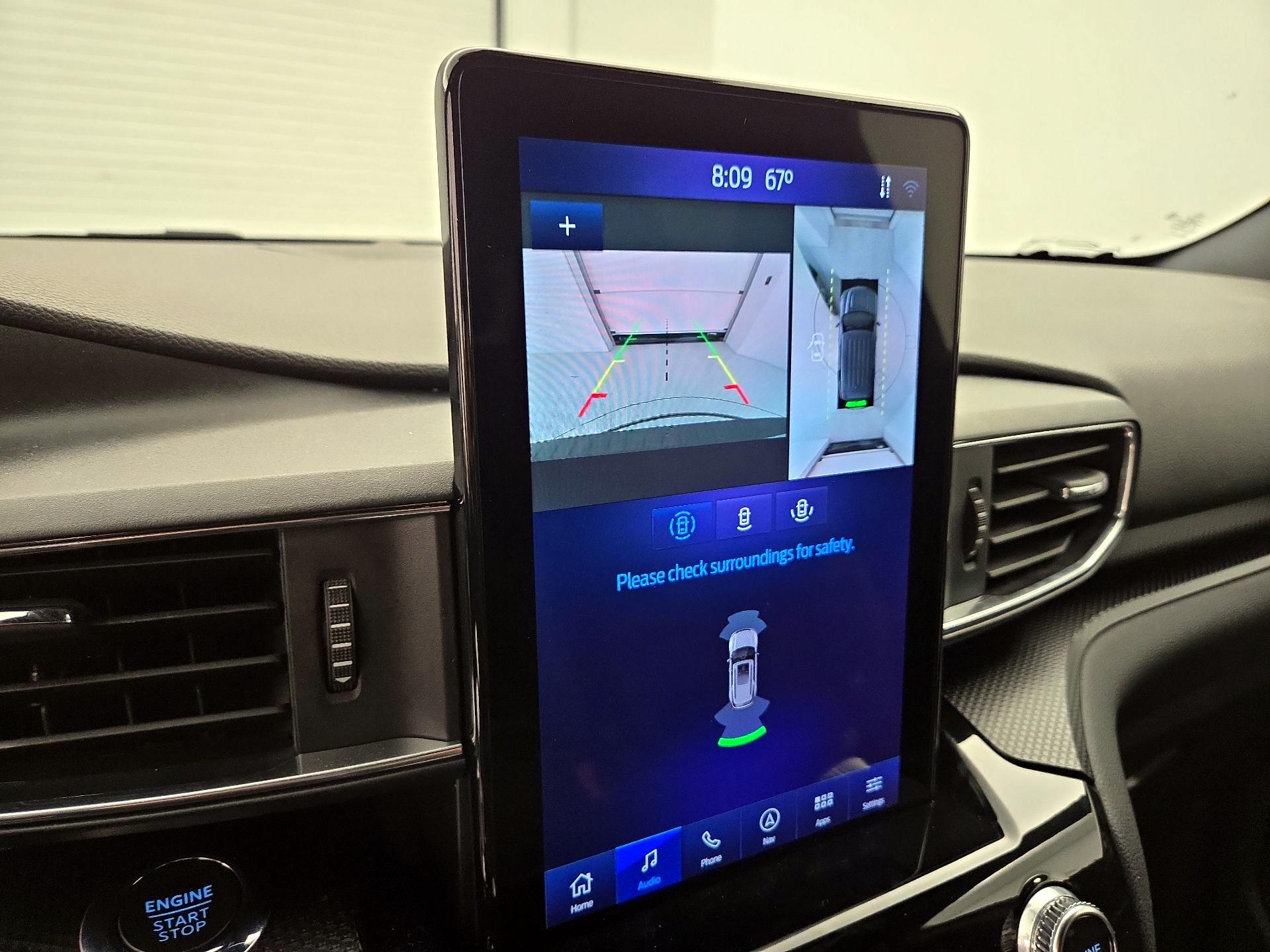 Thumbnail: 2022 Ford Explorer - 15