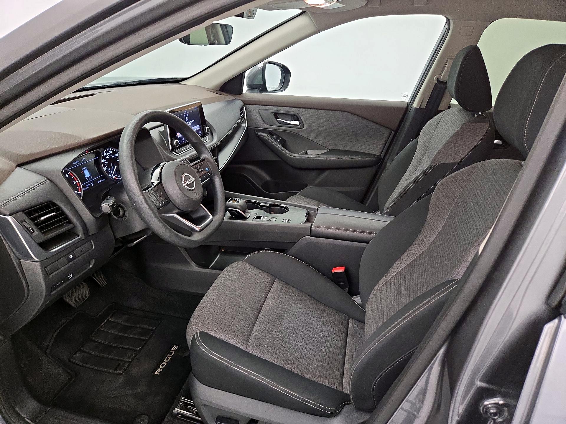 Thumbnail: 2023 Nissan Rogue - 11