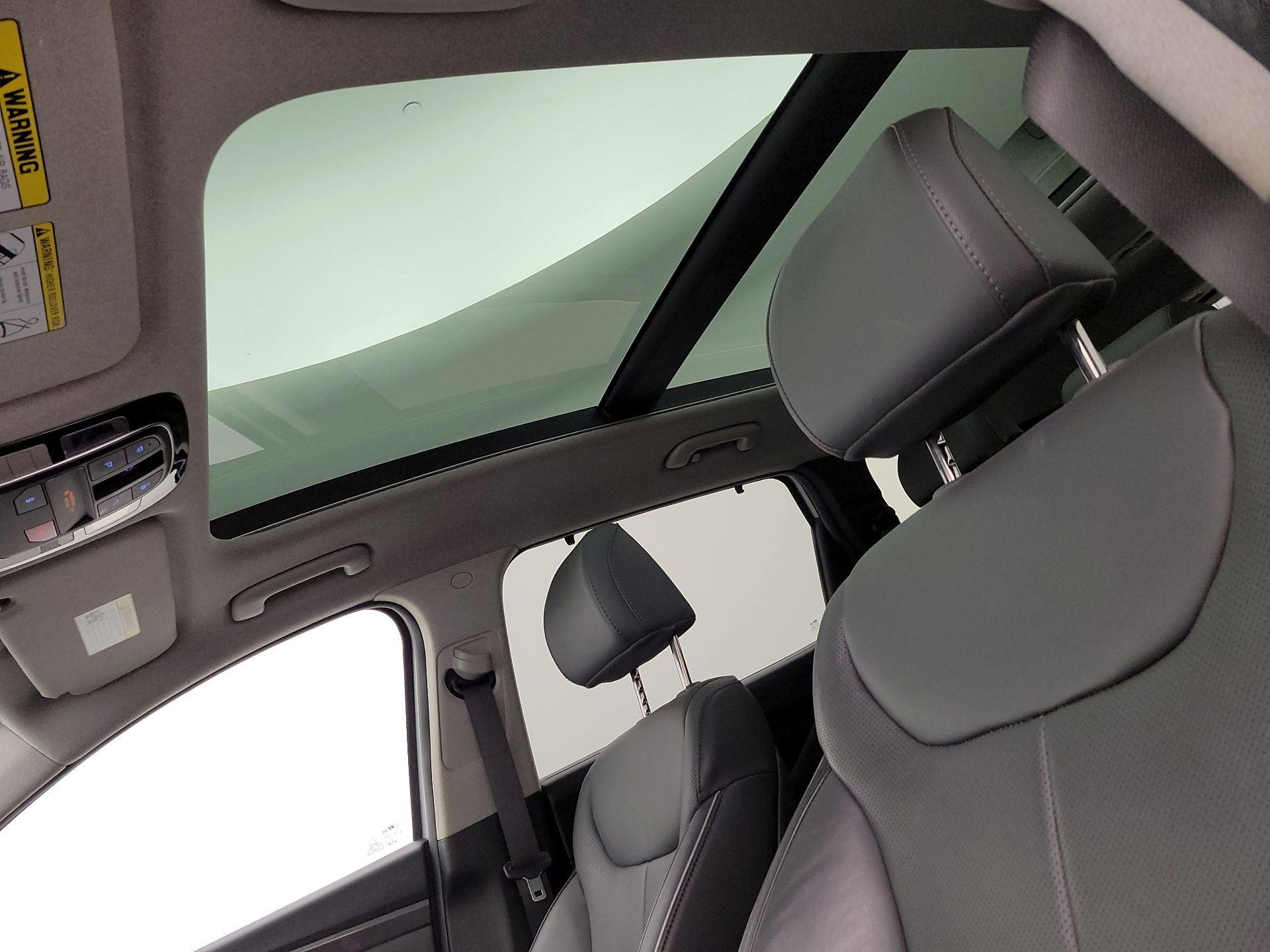 Thumbnail: 2023 Hyundai Santa Fe - 20