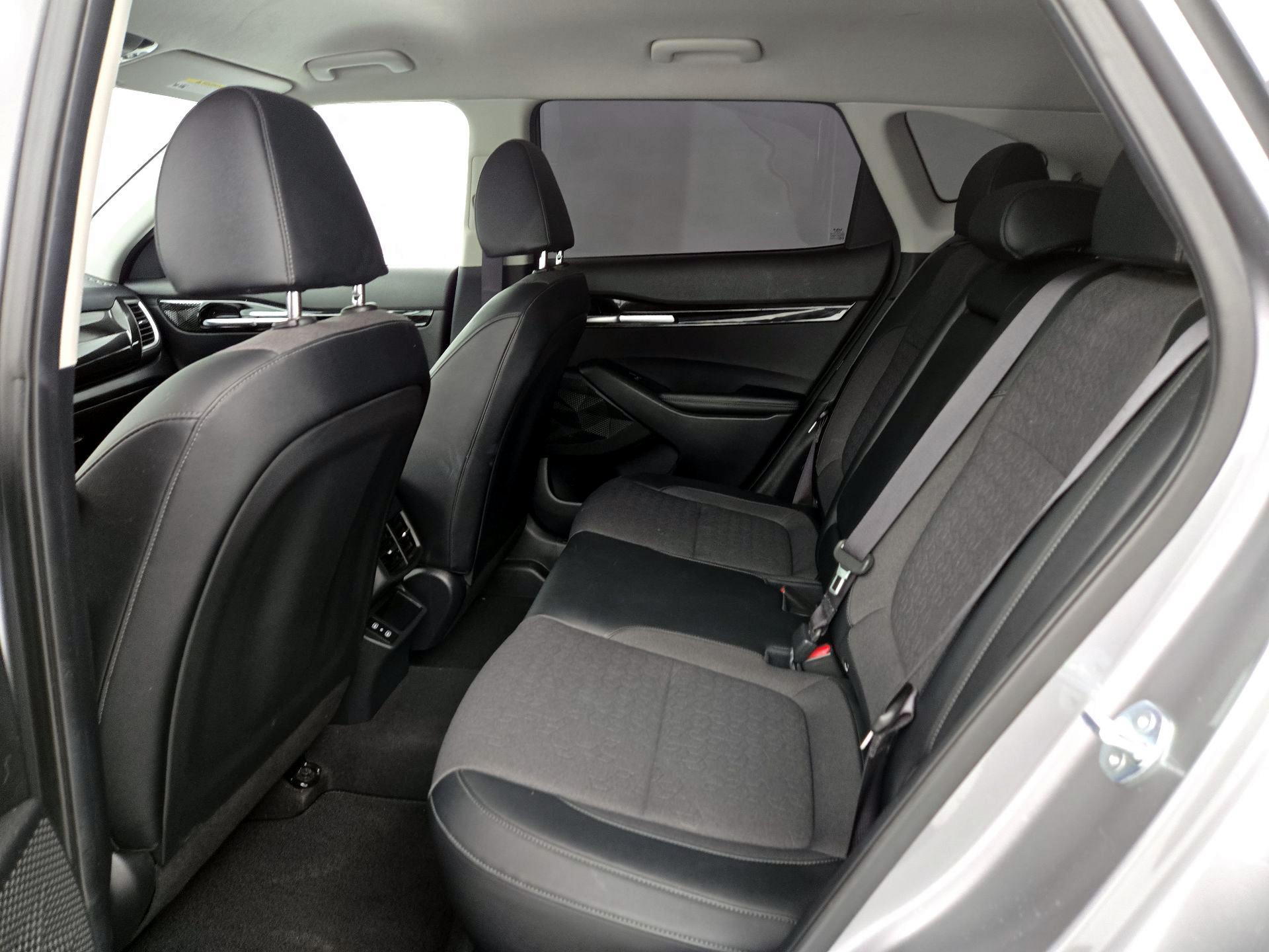 Thumbnail: 2024 Kia Seltos - 20