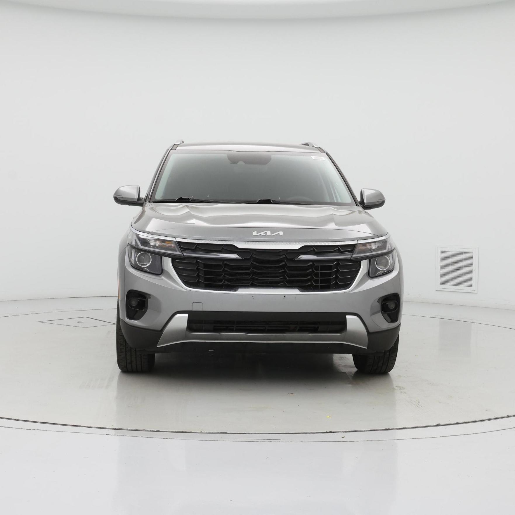 Thumbnail: 2024 Kia Seltos - 5