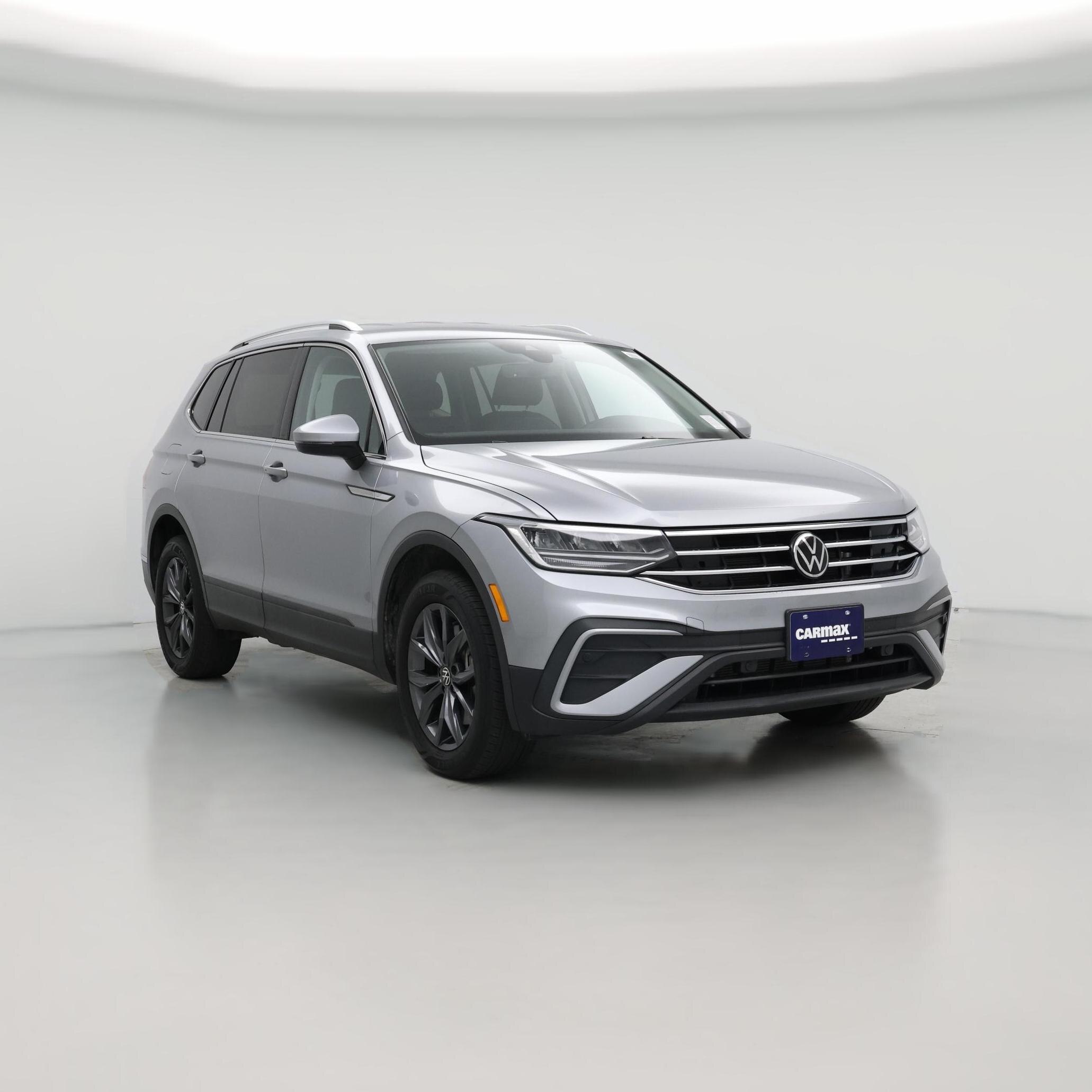 Thumbnail: 2022 Volkswagen Tiguan - 1
