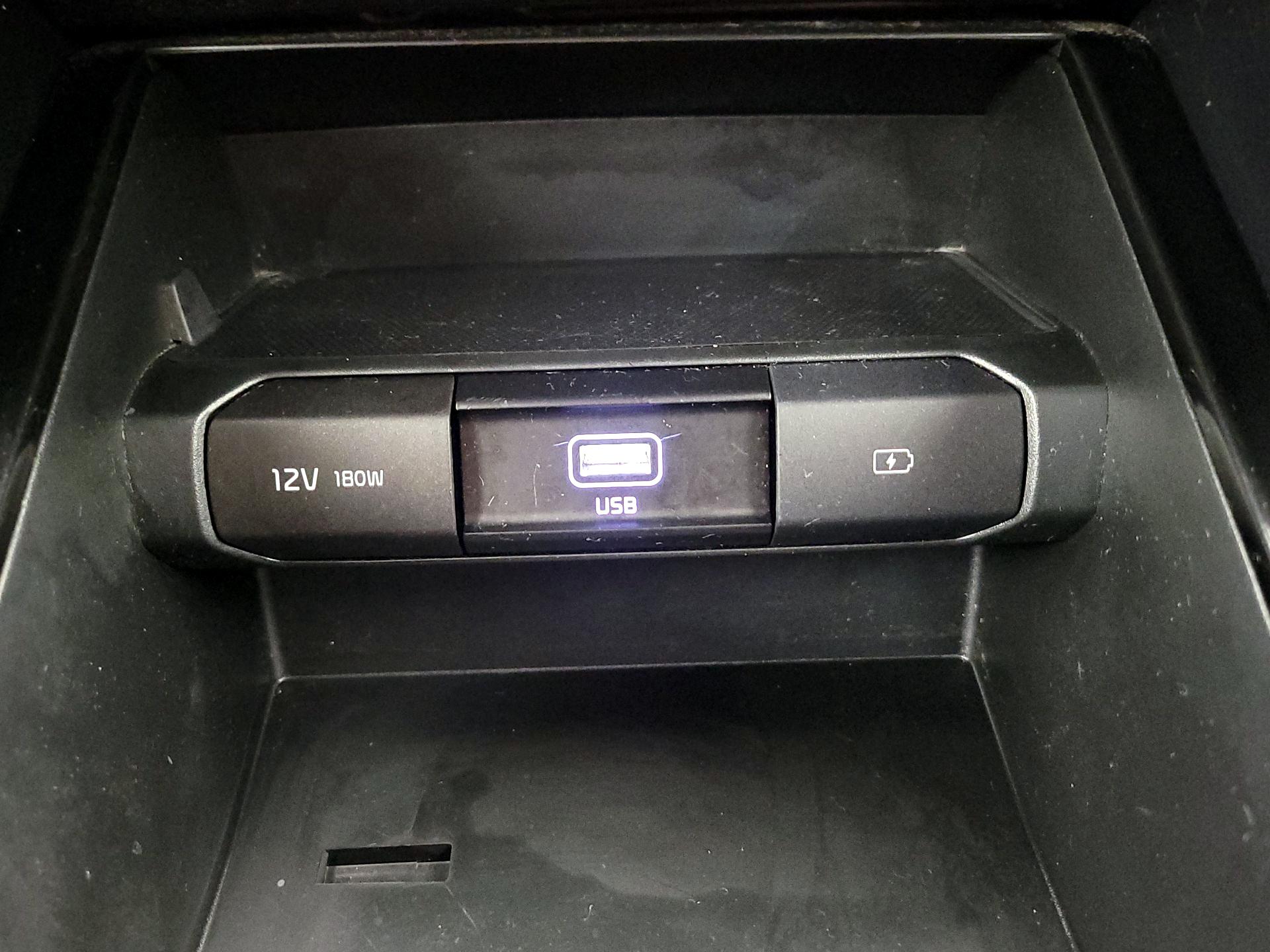 Thumbnail: 2021 Kia Telluride - 18