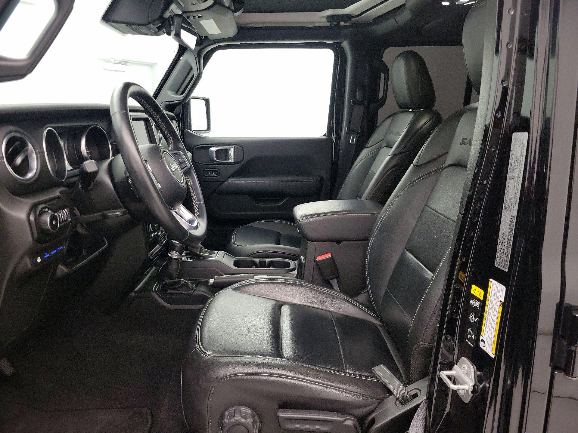 Thumbnail: 2021 Jeep Wrangler - 11