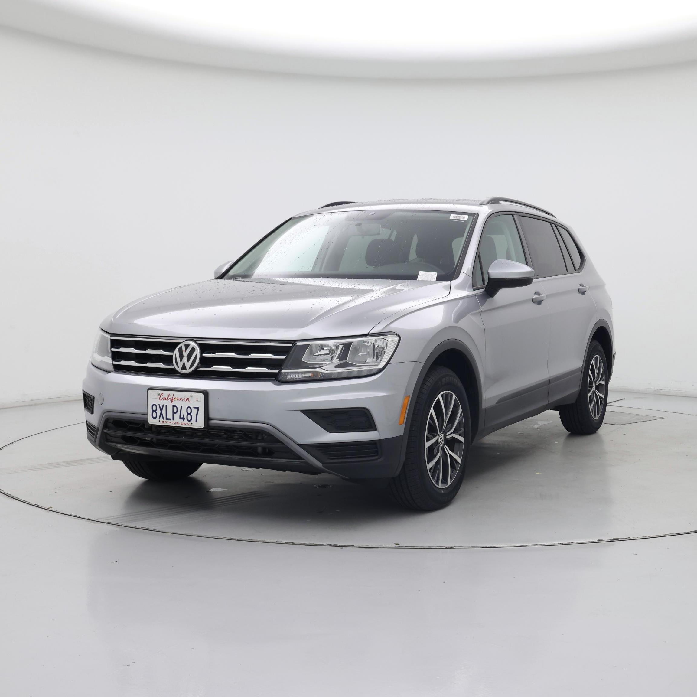 Thumbnail: 2021 Volkswagen Tiguan - 4
