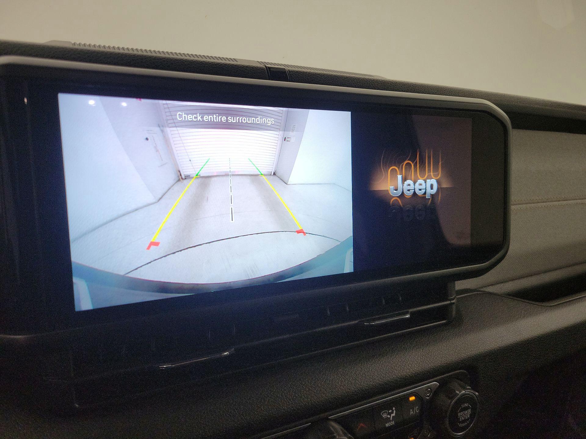 Thumbnail: 2024 Jeep Wrangler - 14