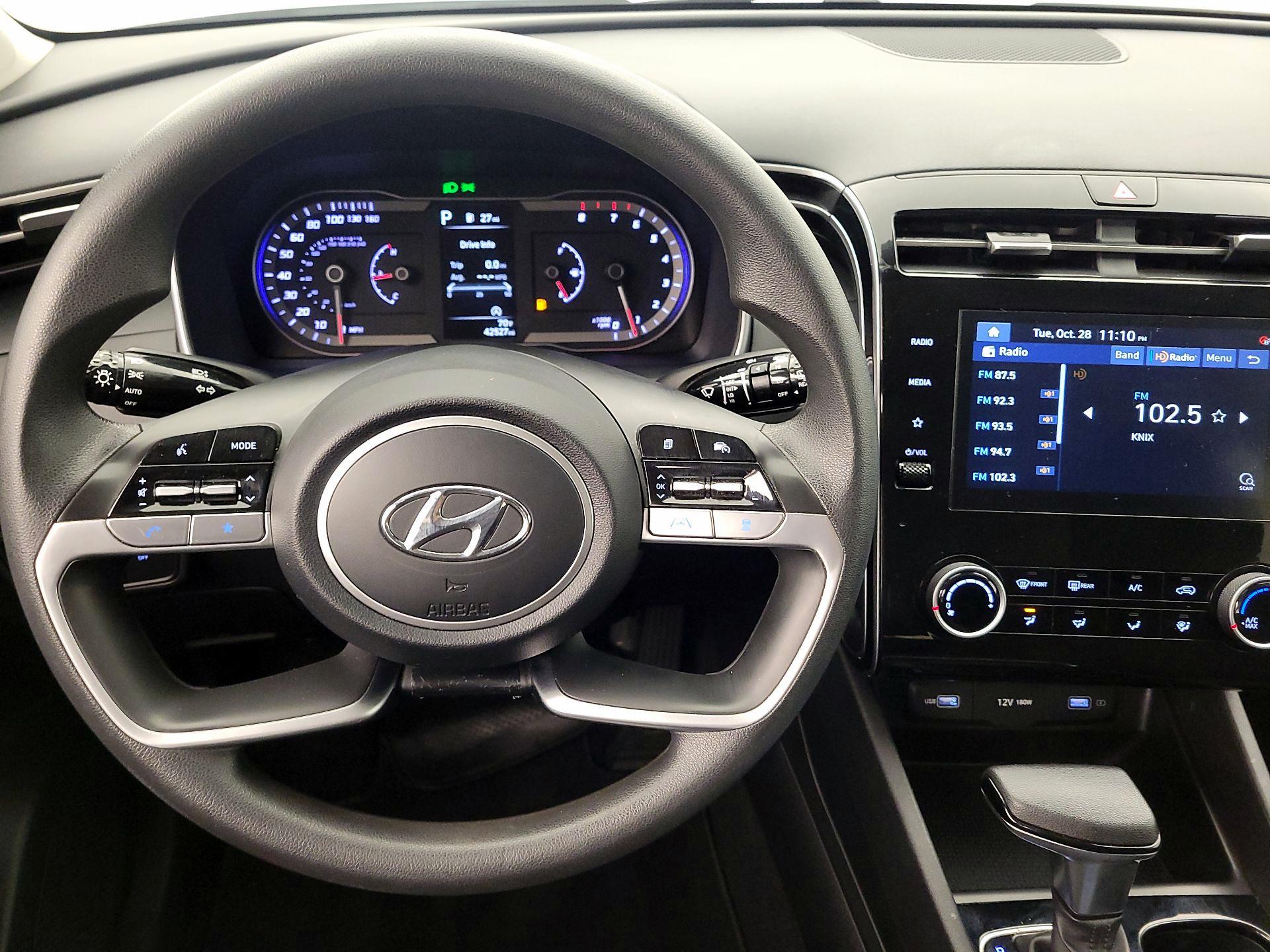 Thumbnail: 2022 Hyundai Tucson - 10