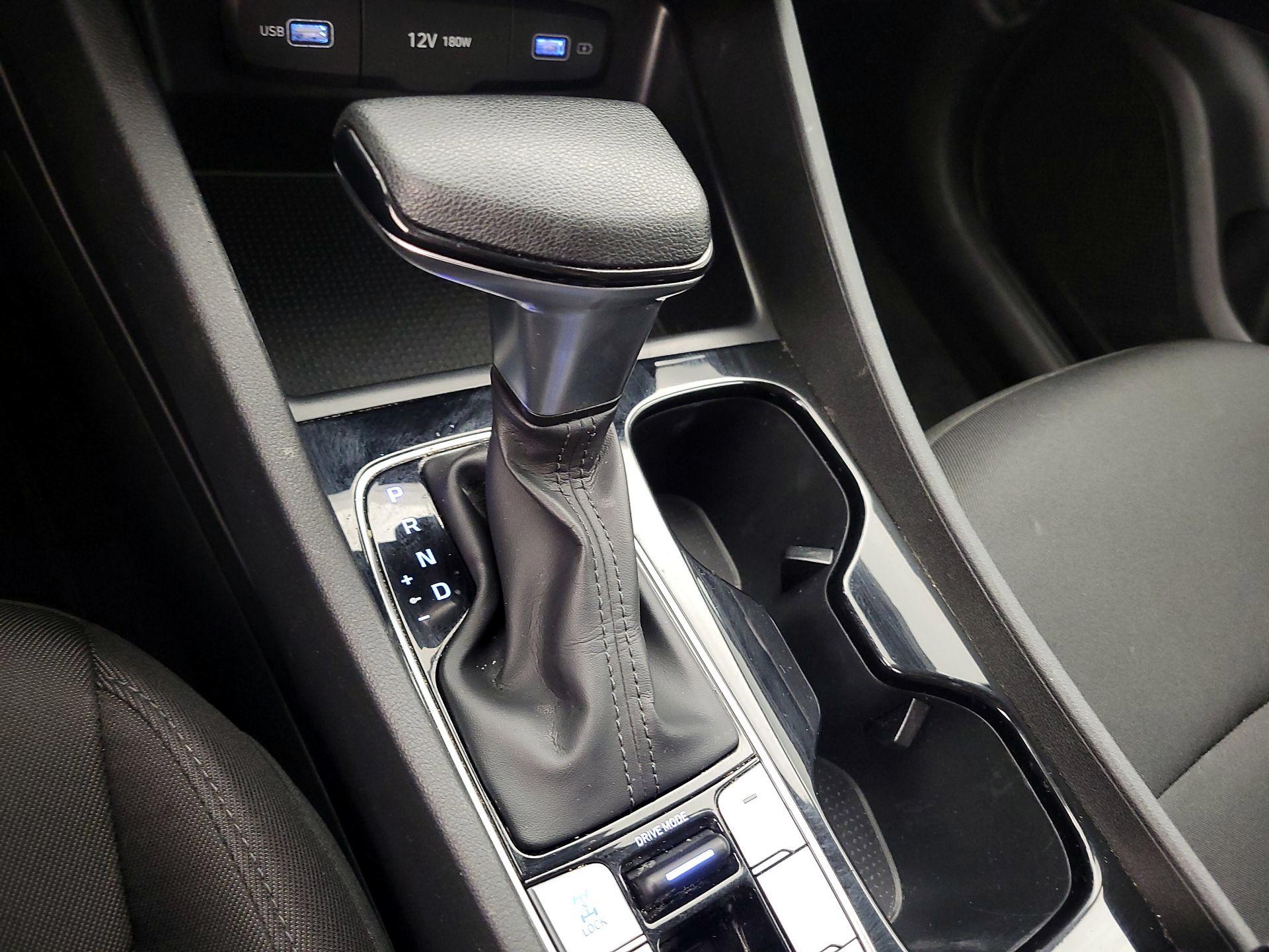 Thumbnail: 2022 Hyundai Tucson - 17