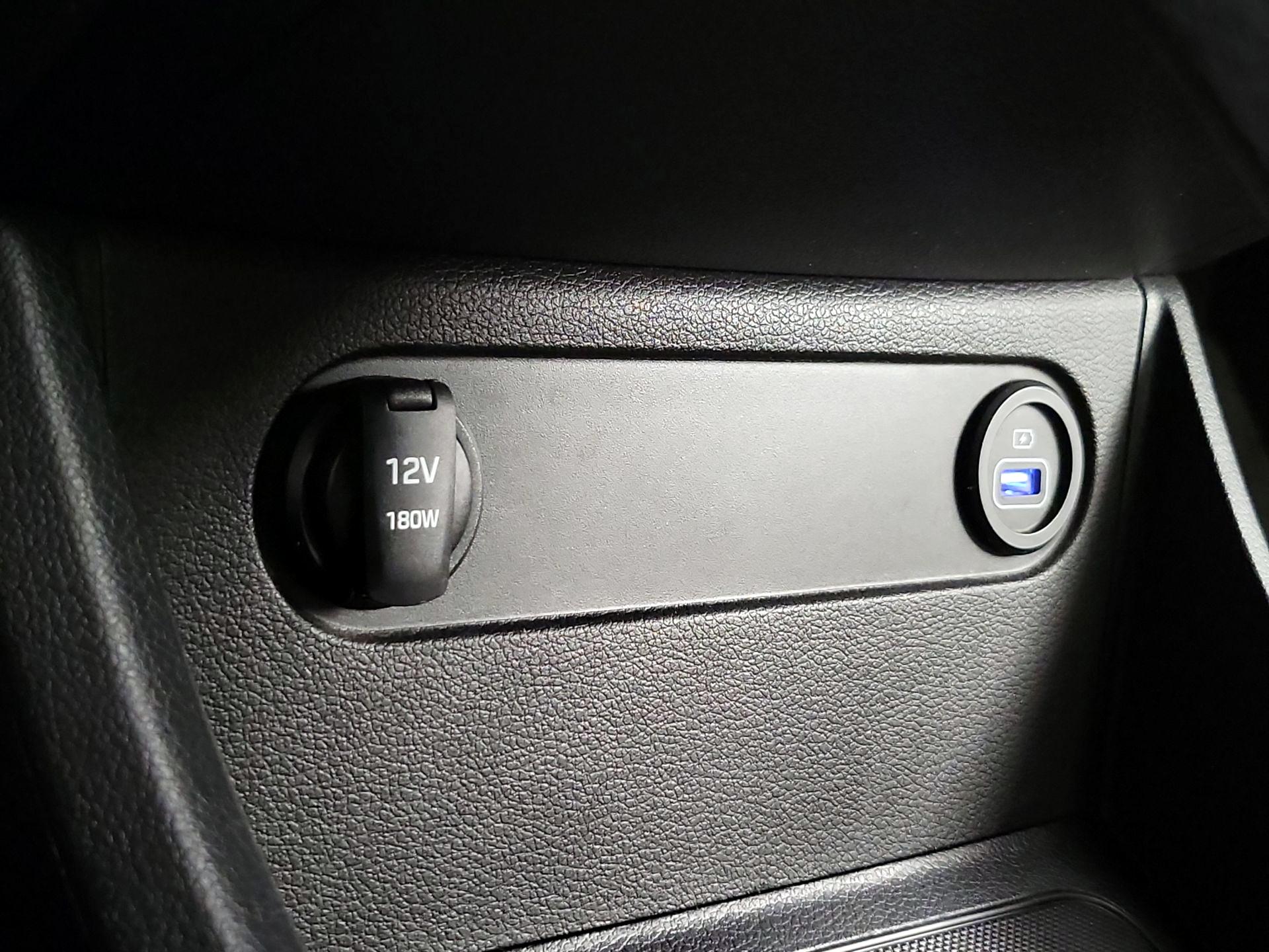 Thumbnail: 2023 Hyundai Santa Fe - 19