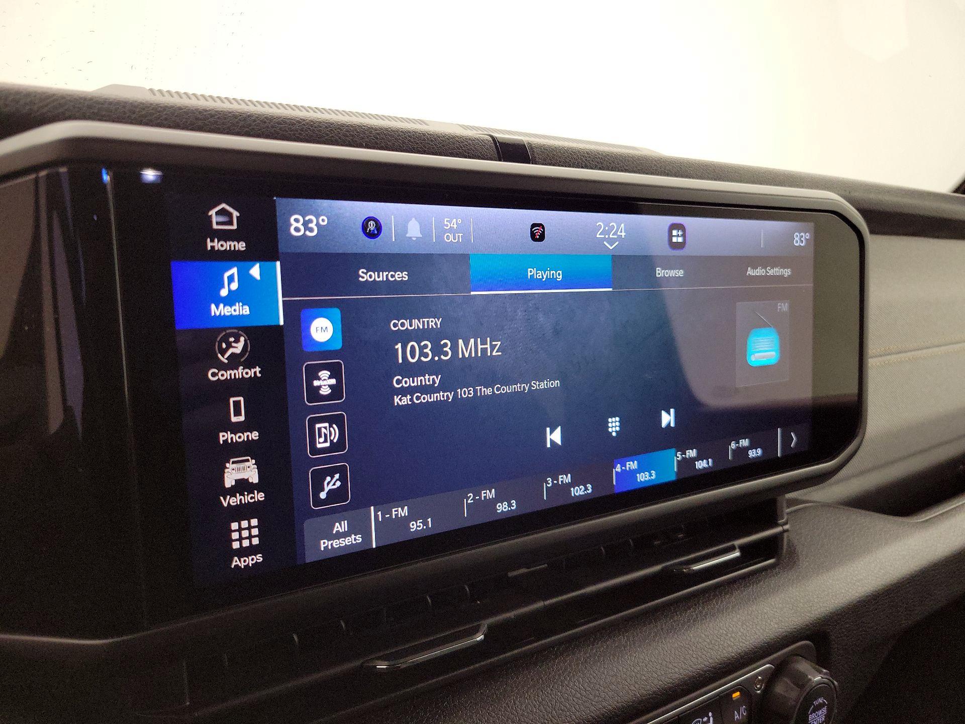 Thumbnail: 2024 Jeep Wrangler - 15