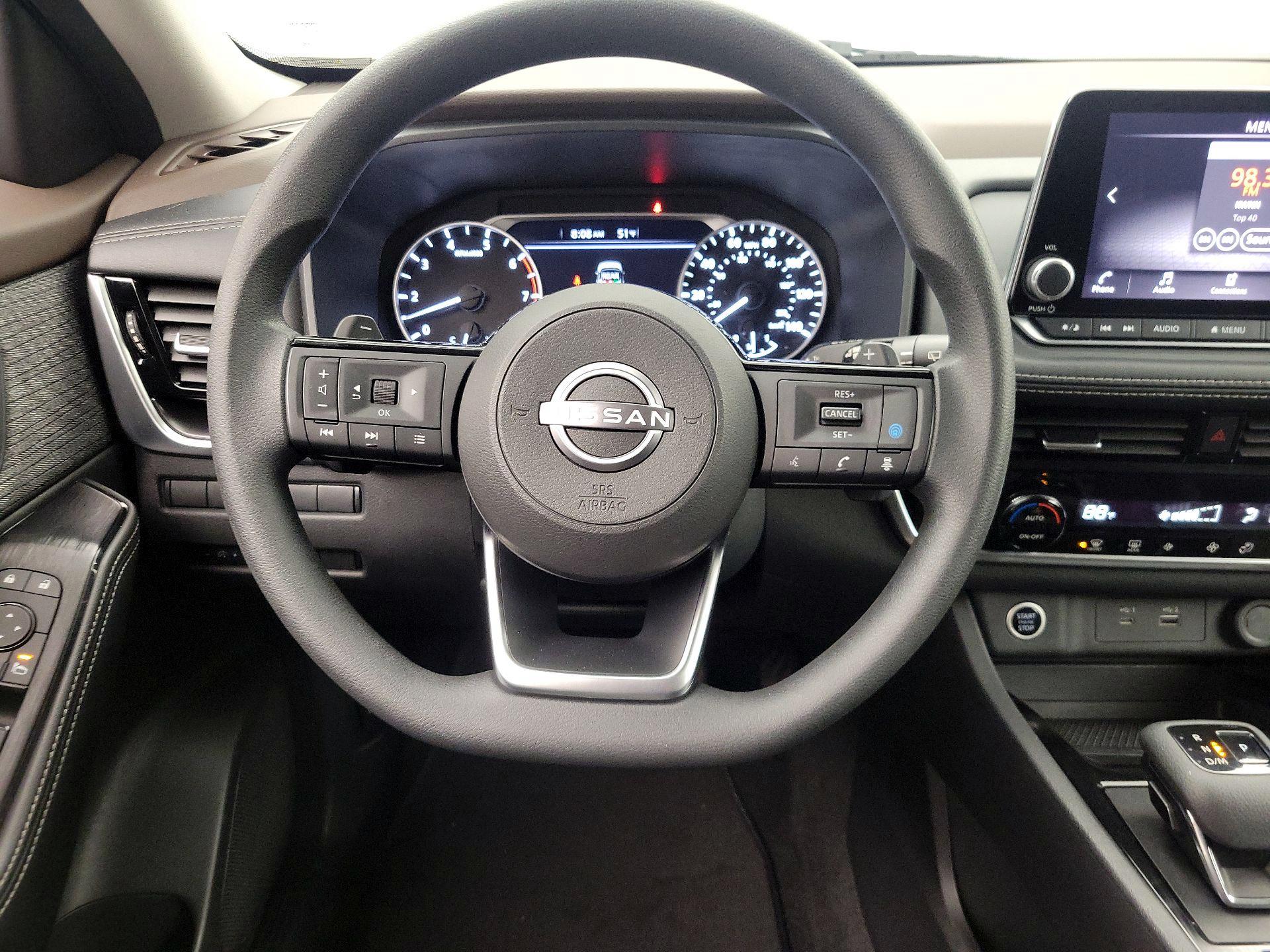 Thumbnail: 2023 Nissan Rogue - 10