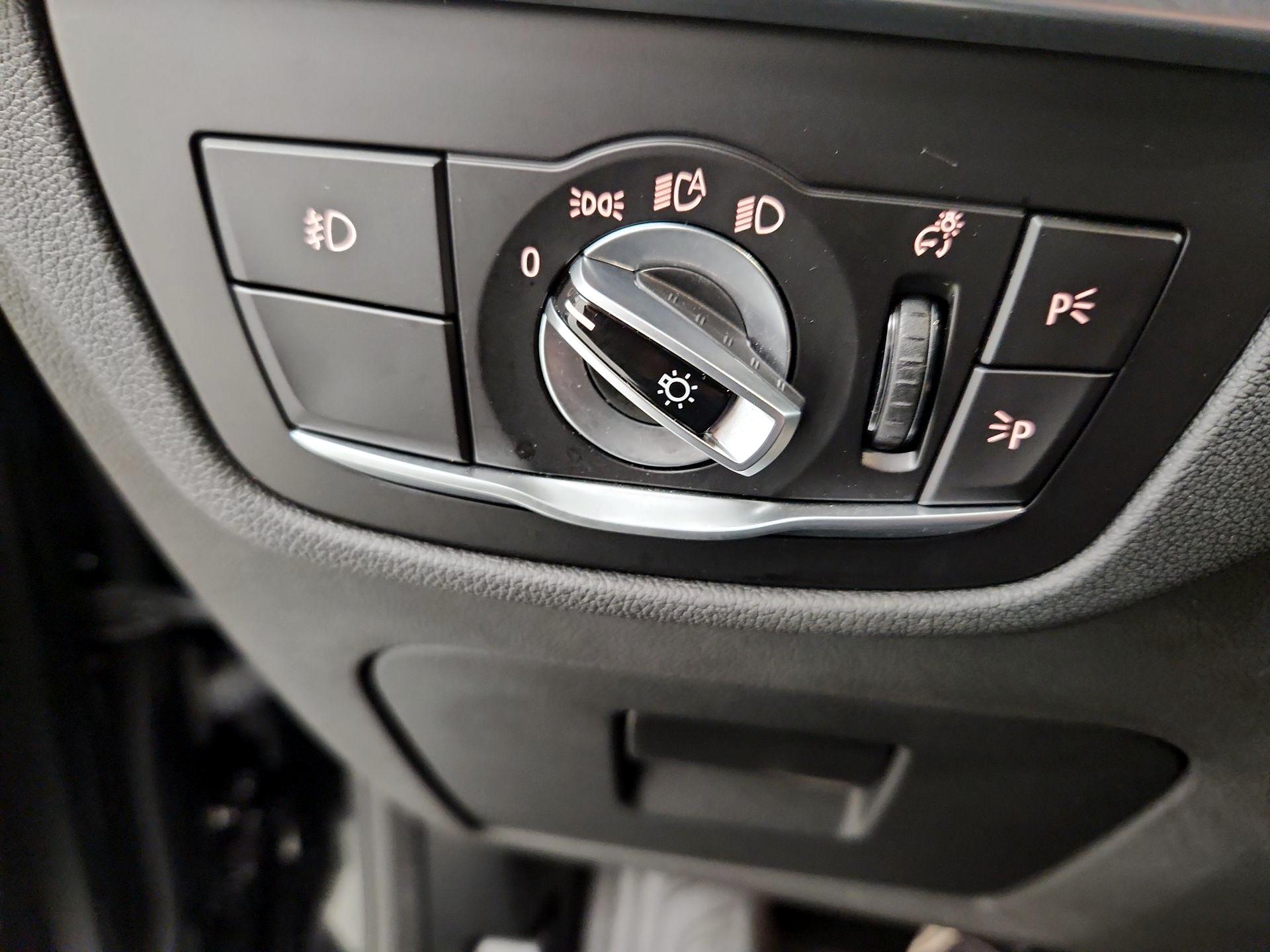 Thumbnail: 2021 BMW X4 - 13