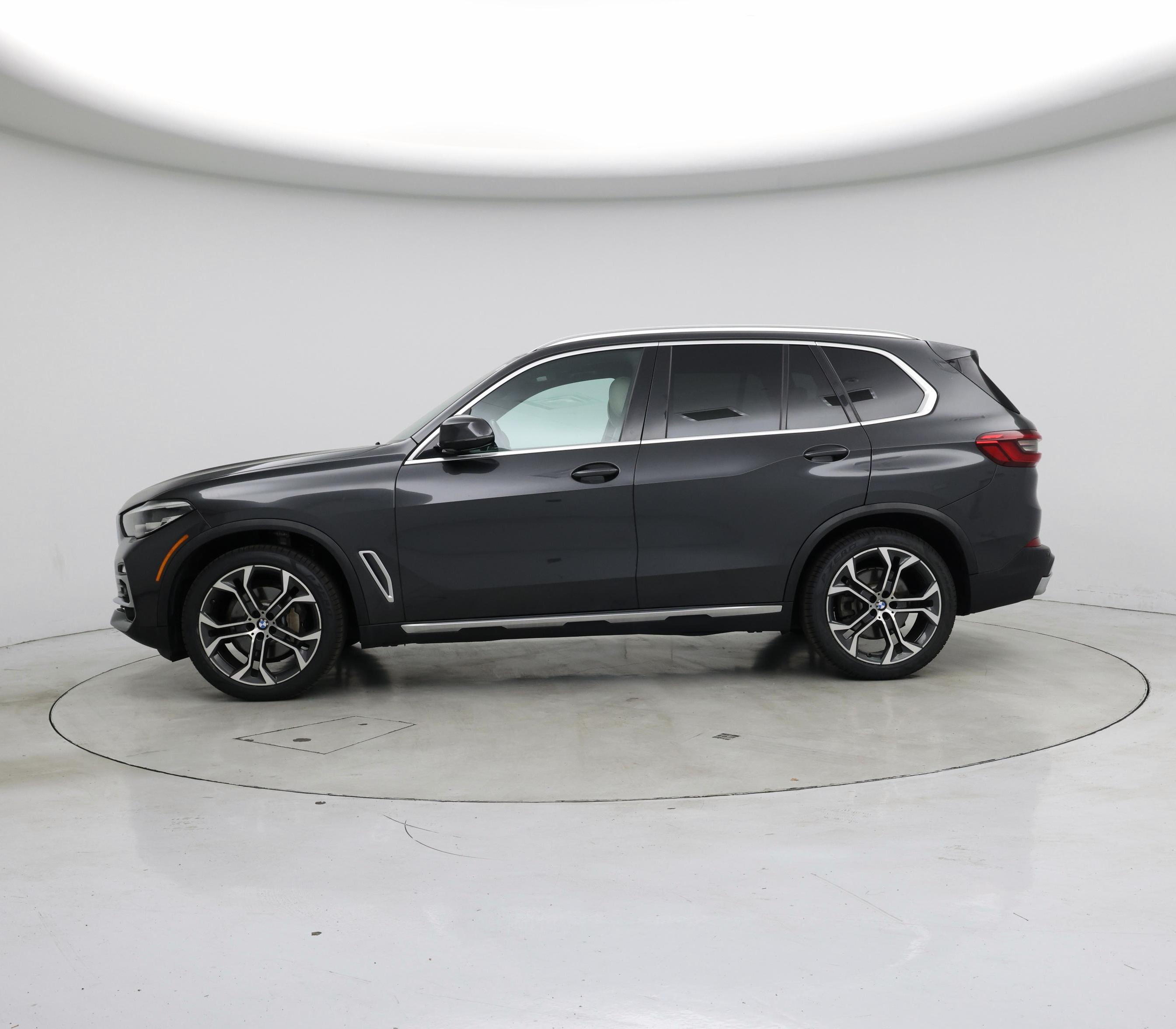 Thumbnail: 2020 BMW X5 - 3