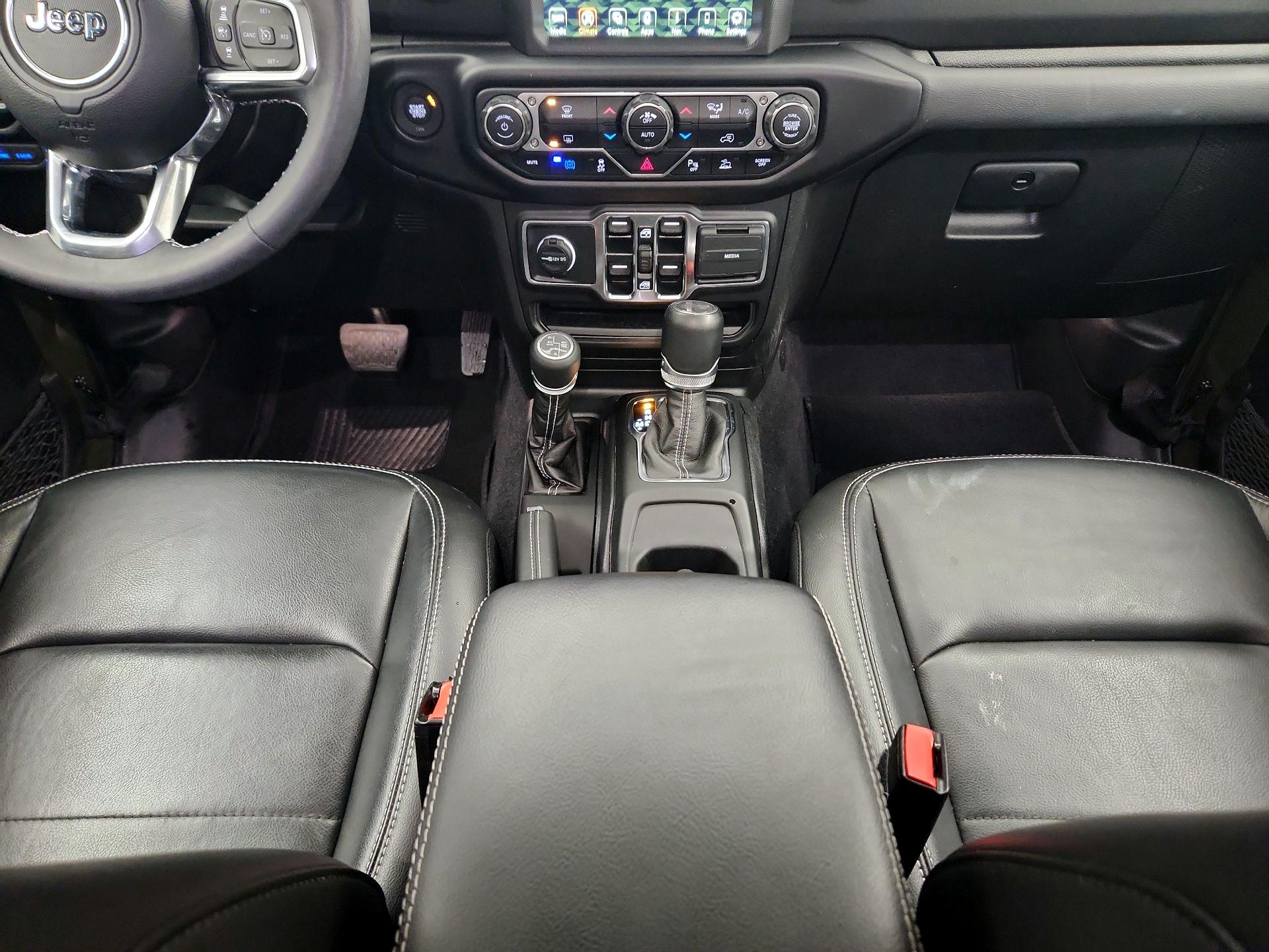 Thumbnail: 2023 Jeep Wrangler - 18