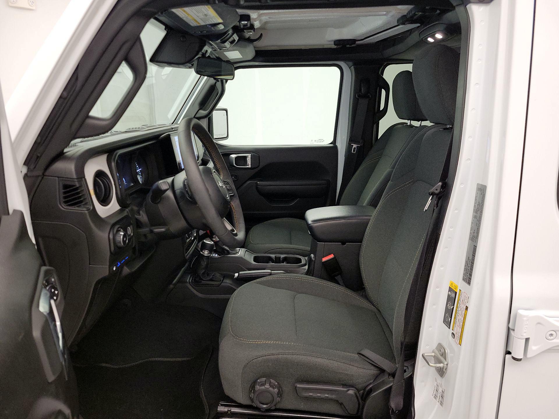 Thumbnail: 2024 Jeep Wrangler - 11