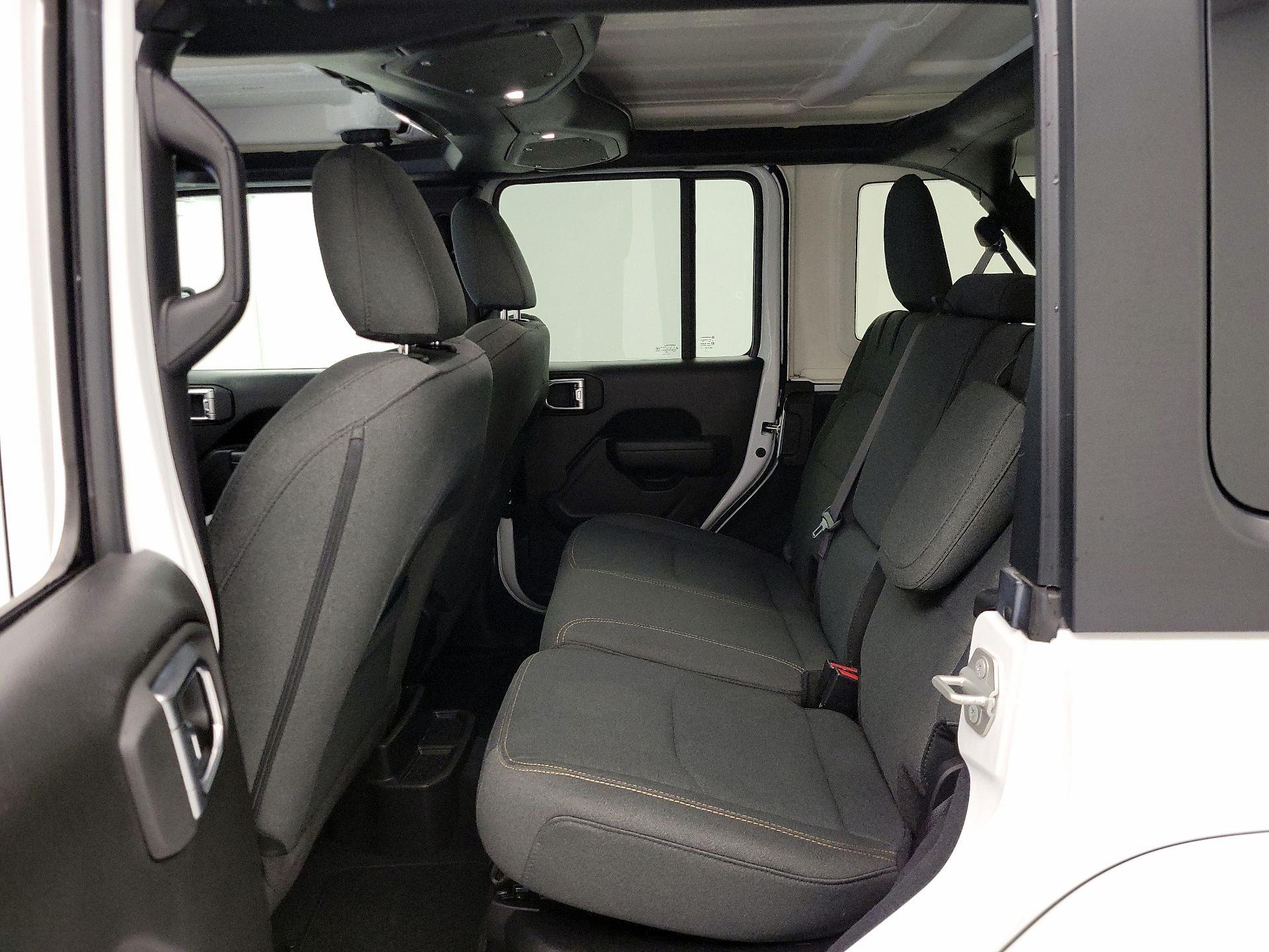 Thumbnail: 2024 Jeep Wrangler - 19