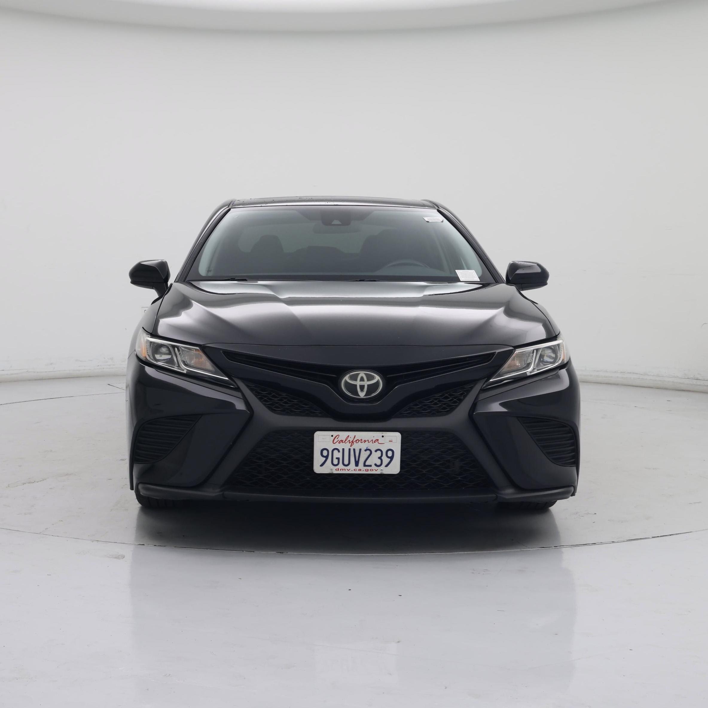 Thumbnail: 2018 Toyota Camry - 5