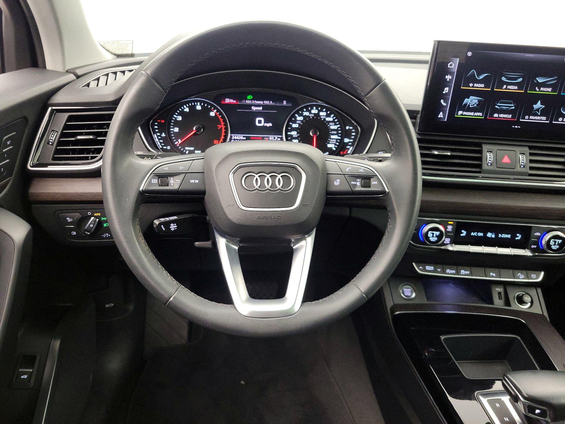 Thumbnail: 2022 Audi Q5 - 10