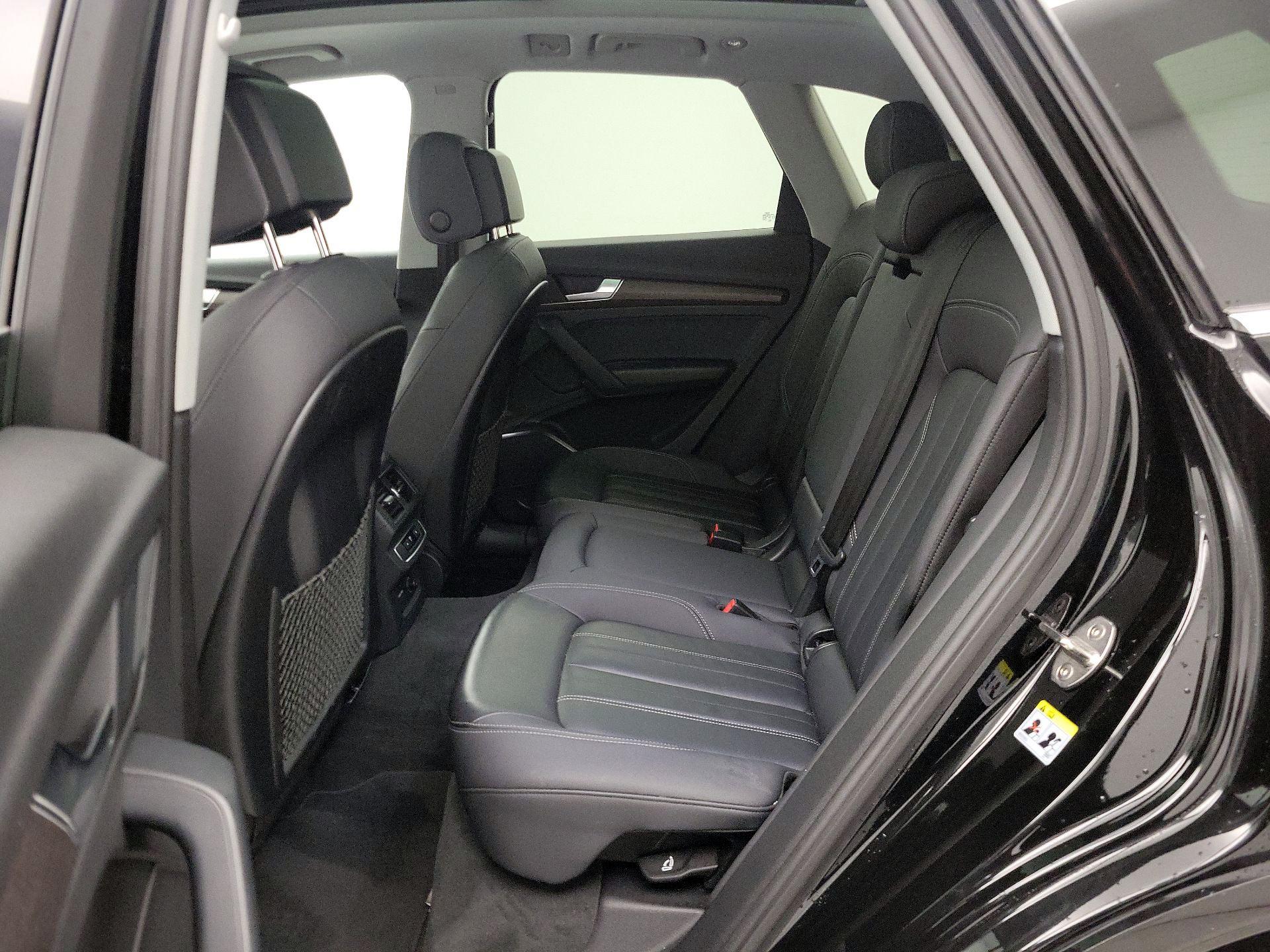 Thumbnail: 2022 Audi Q5 - 20