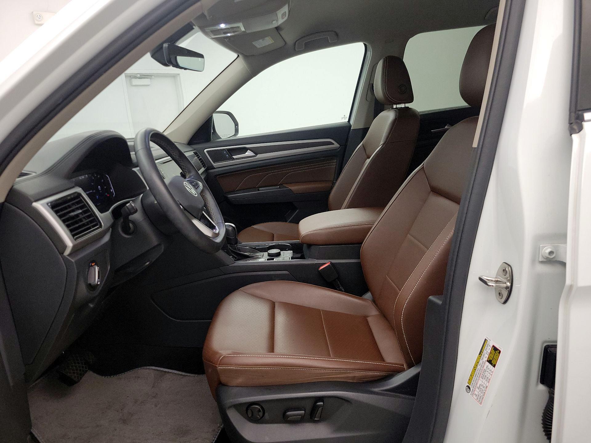 Thumbnail: 2022 Volkswagen Atlas - 11