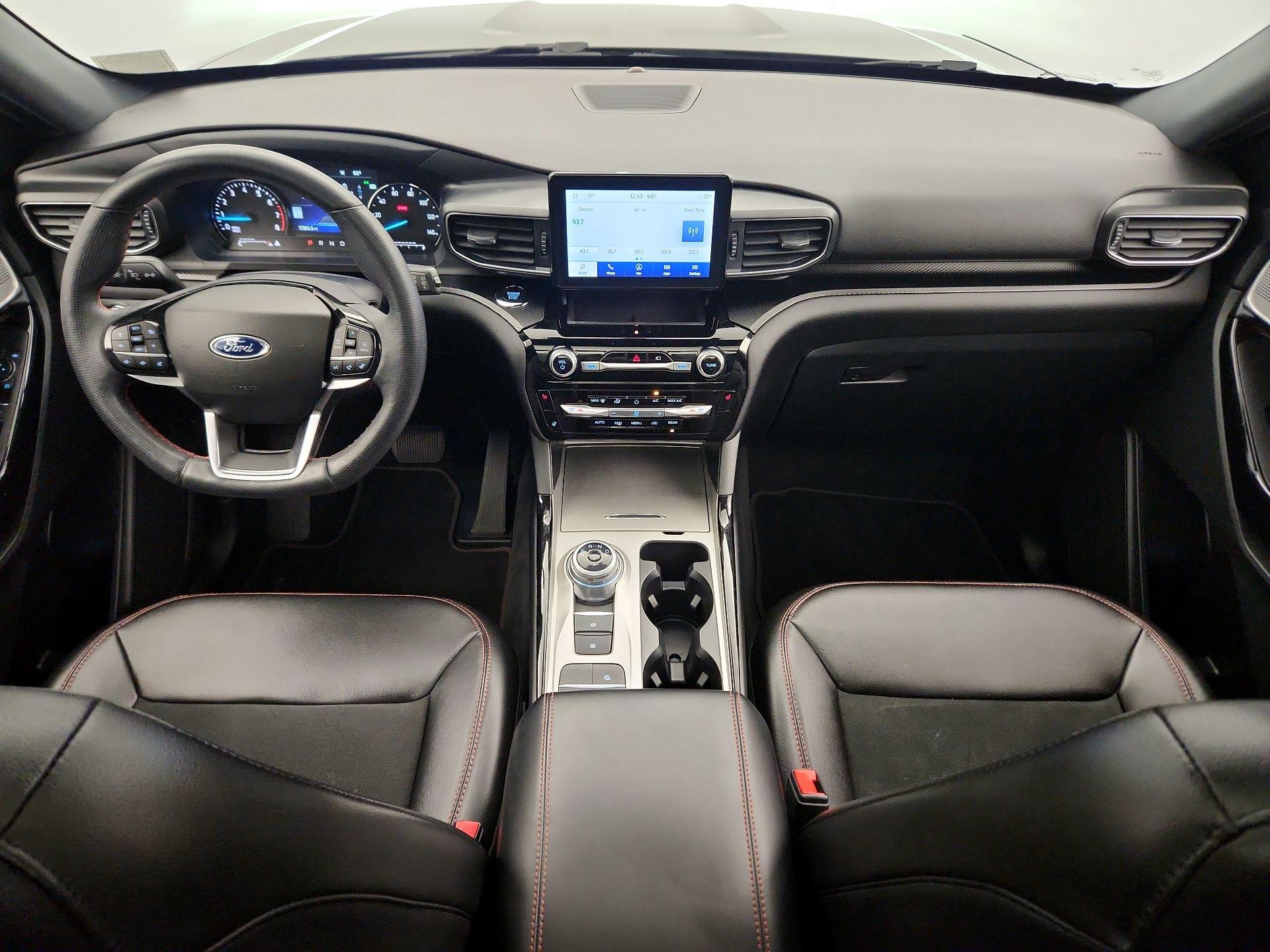 Thumbnail: 2022 Ford Explorer - 9