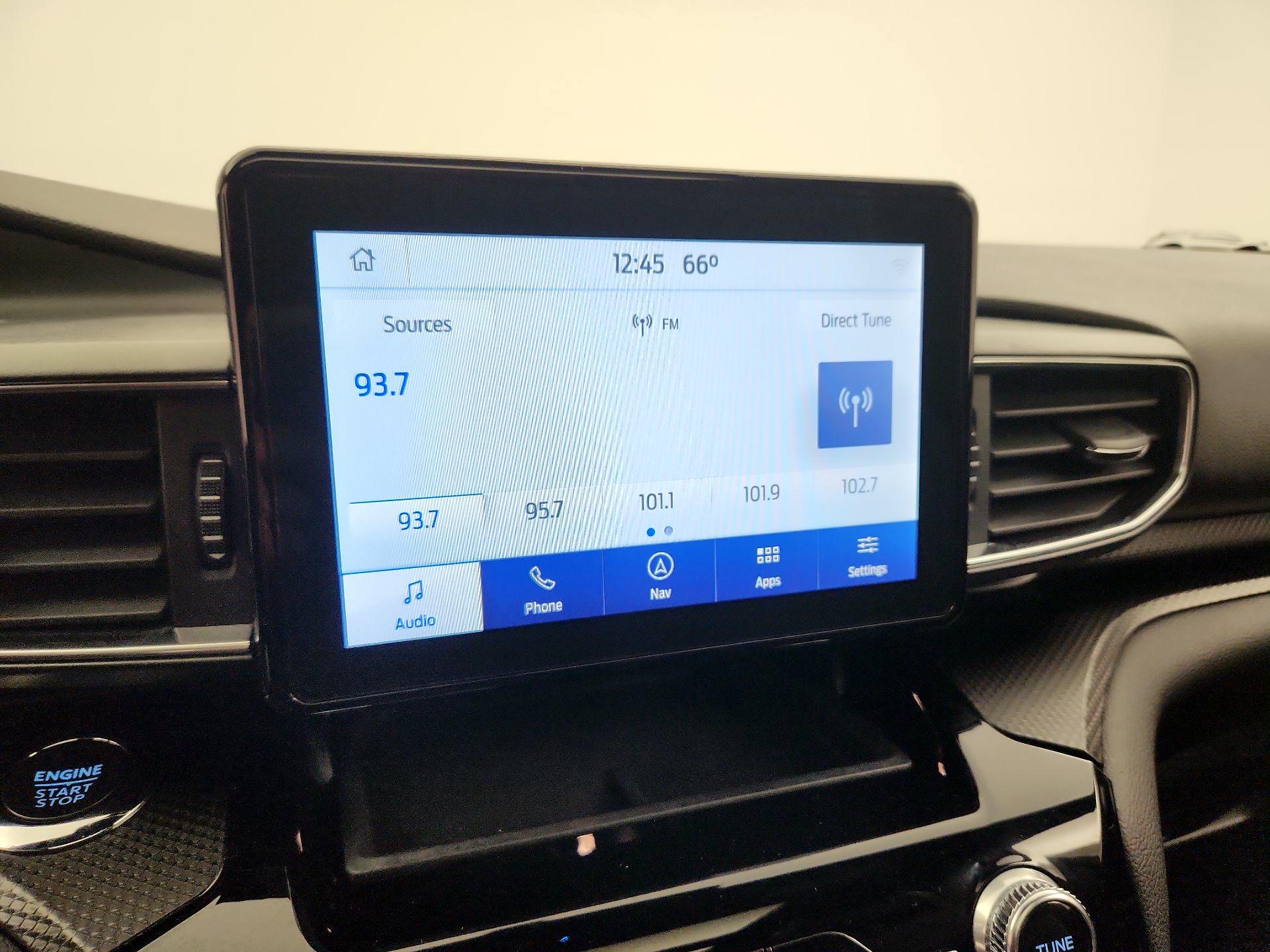 Thumbnail: 2022 Ford Explorer - 16