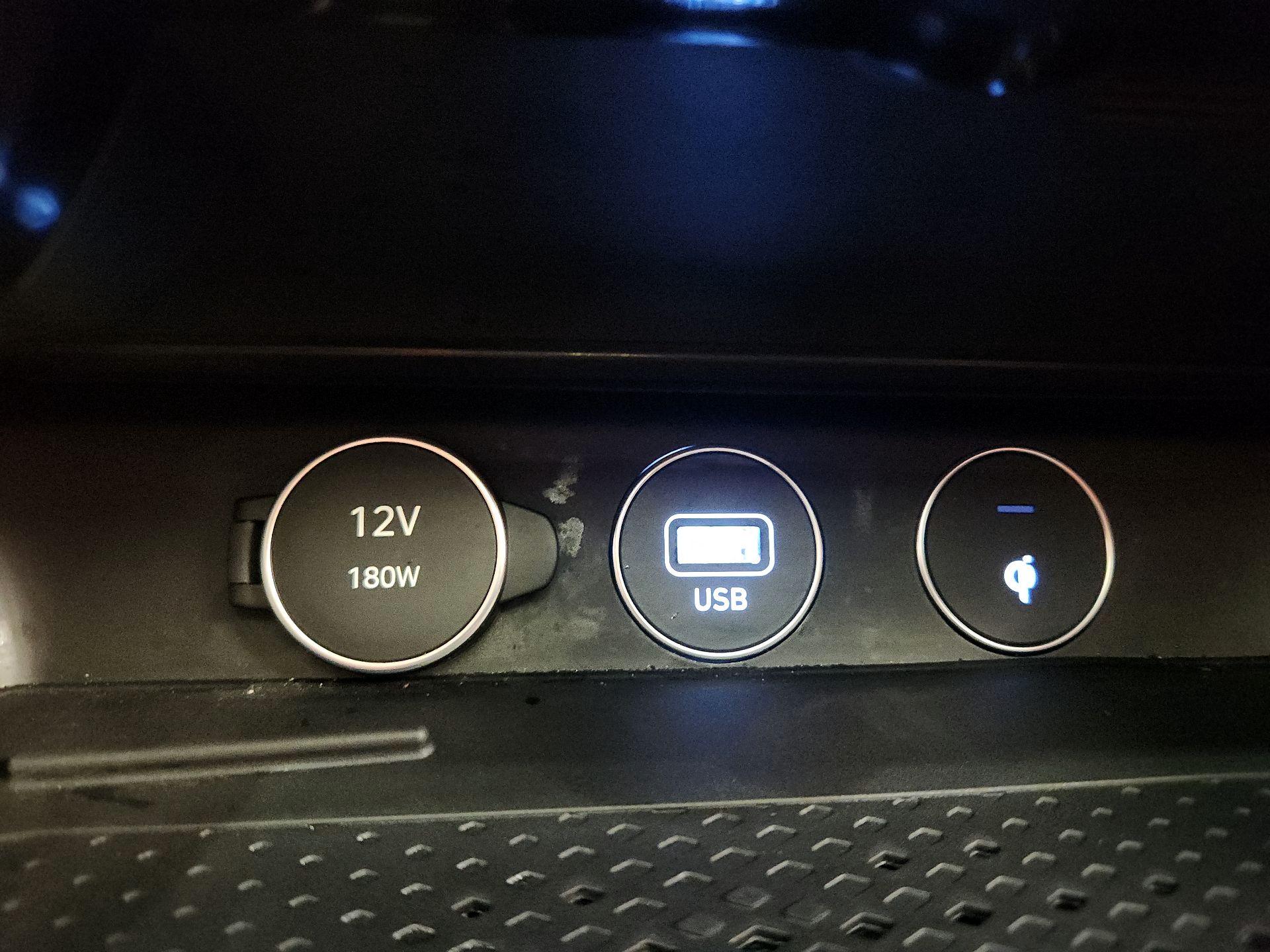 Thumbnail: 2023 Genesis G70 - 19