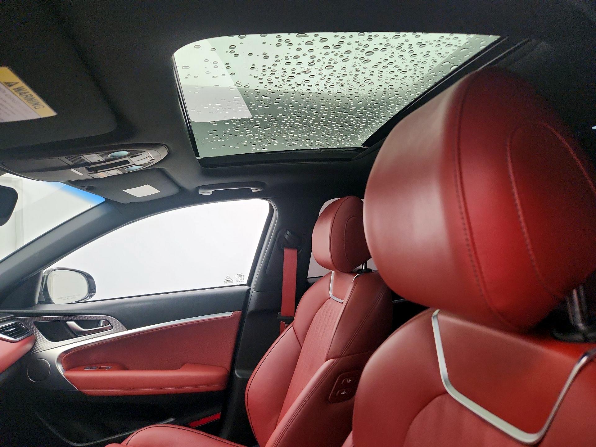 Thumbnail: 2023 Genesis G70 - 20