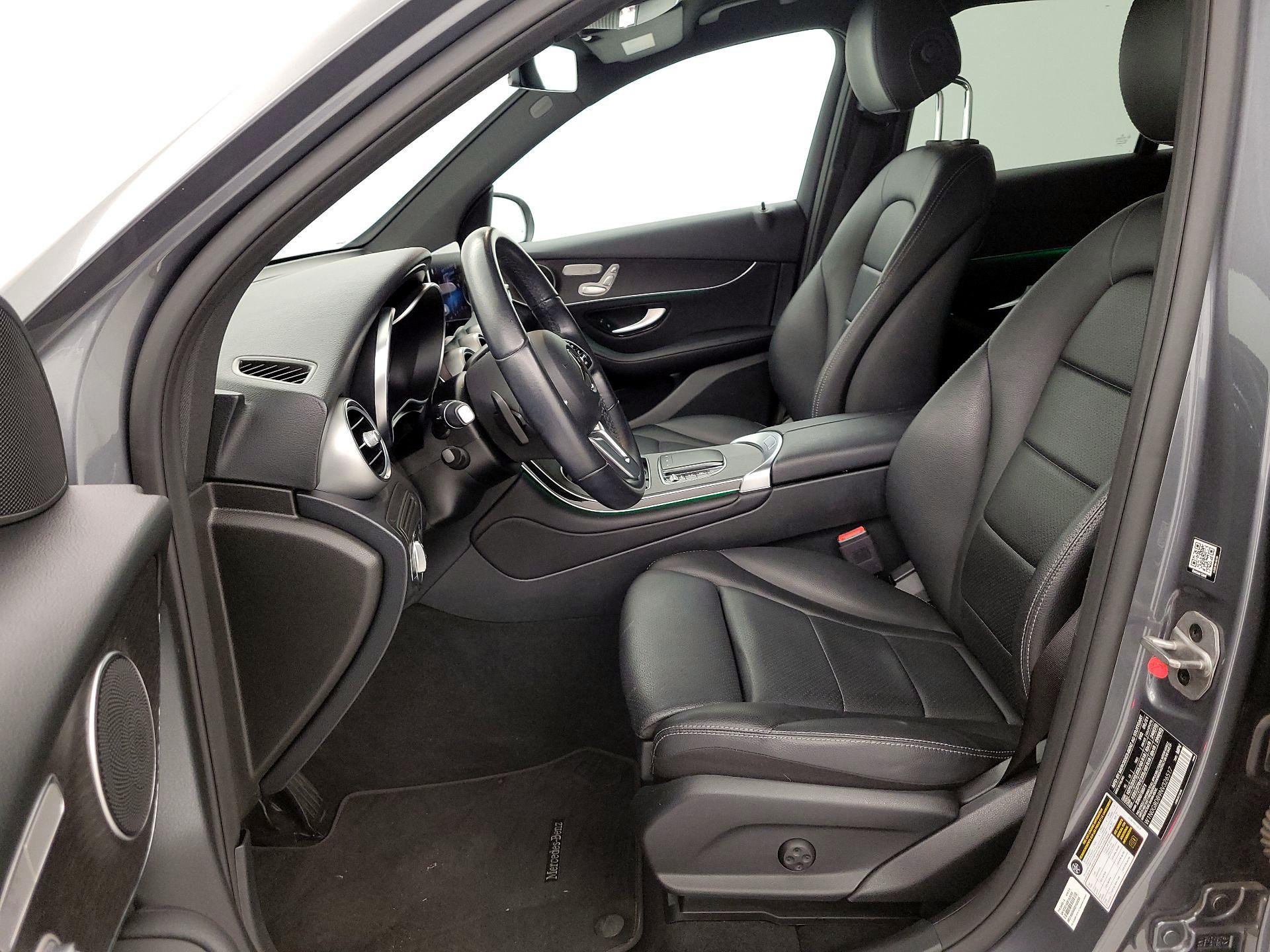 Thumbnail: 2022 Mercedes-Benz GLC - 11