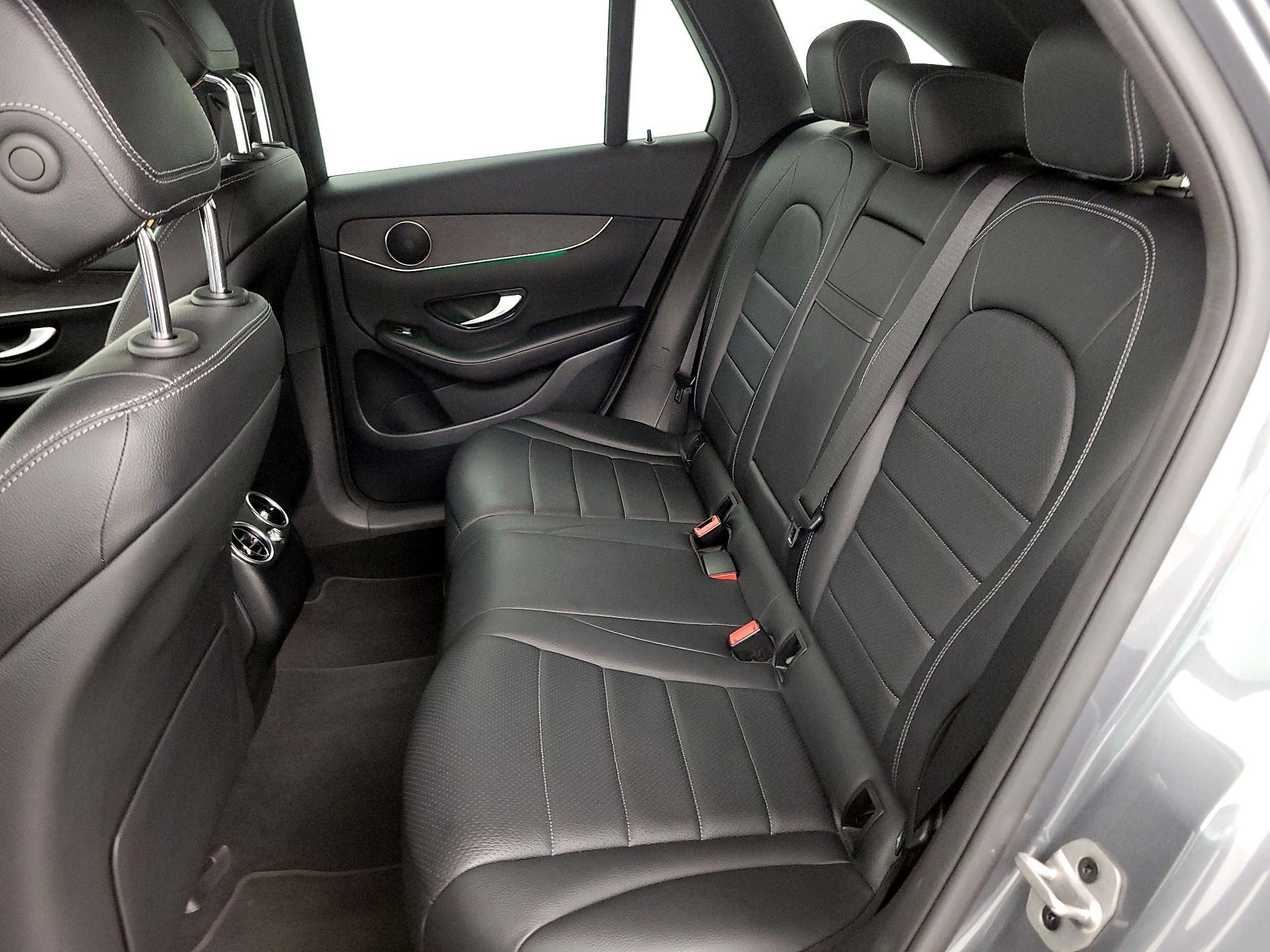 Thumbnail: 2022 Mercedes-Benz GLC - 18