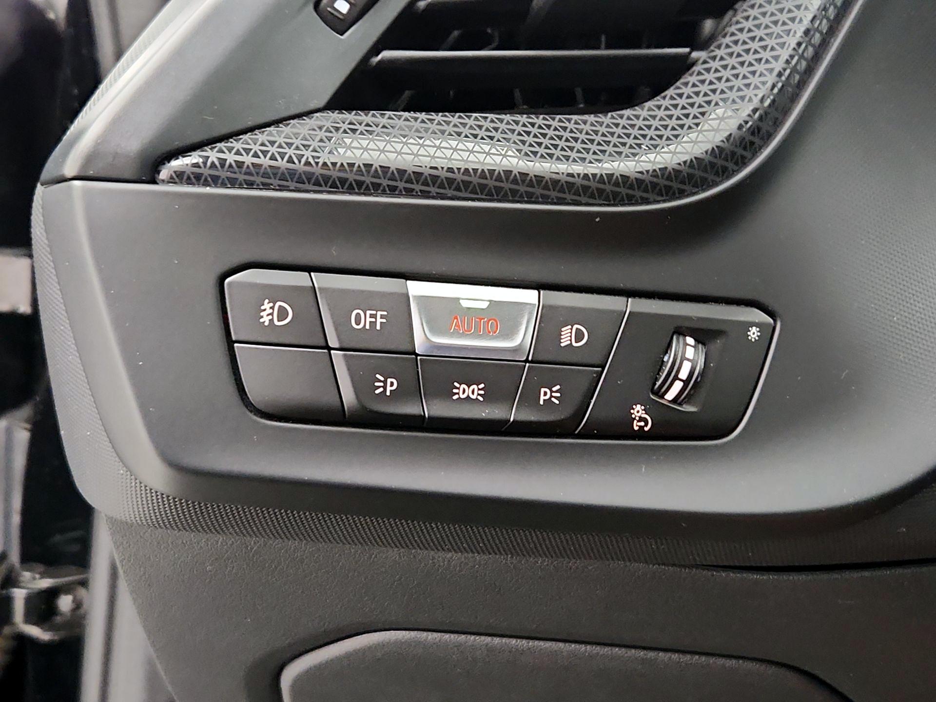 Thumbnail: 2020 BMW 2 Series - 13