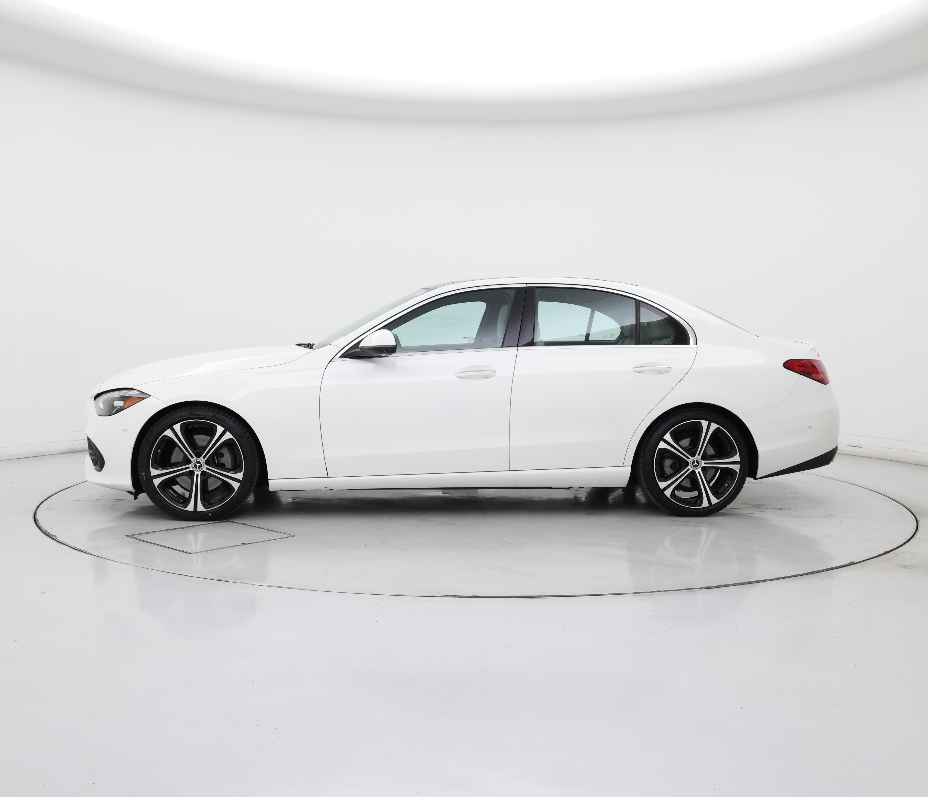 Thumbnail: 2022 Mercedes-Benz C-Class - 3