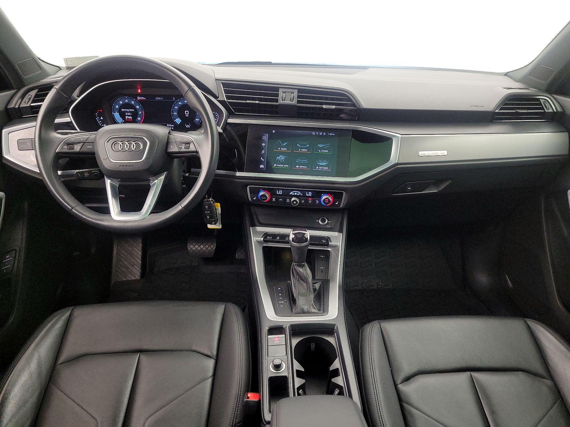 Thumbnail: 2022 Audi Q3 - 9