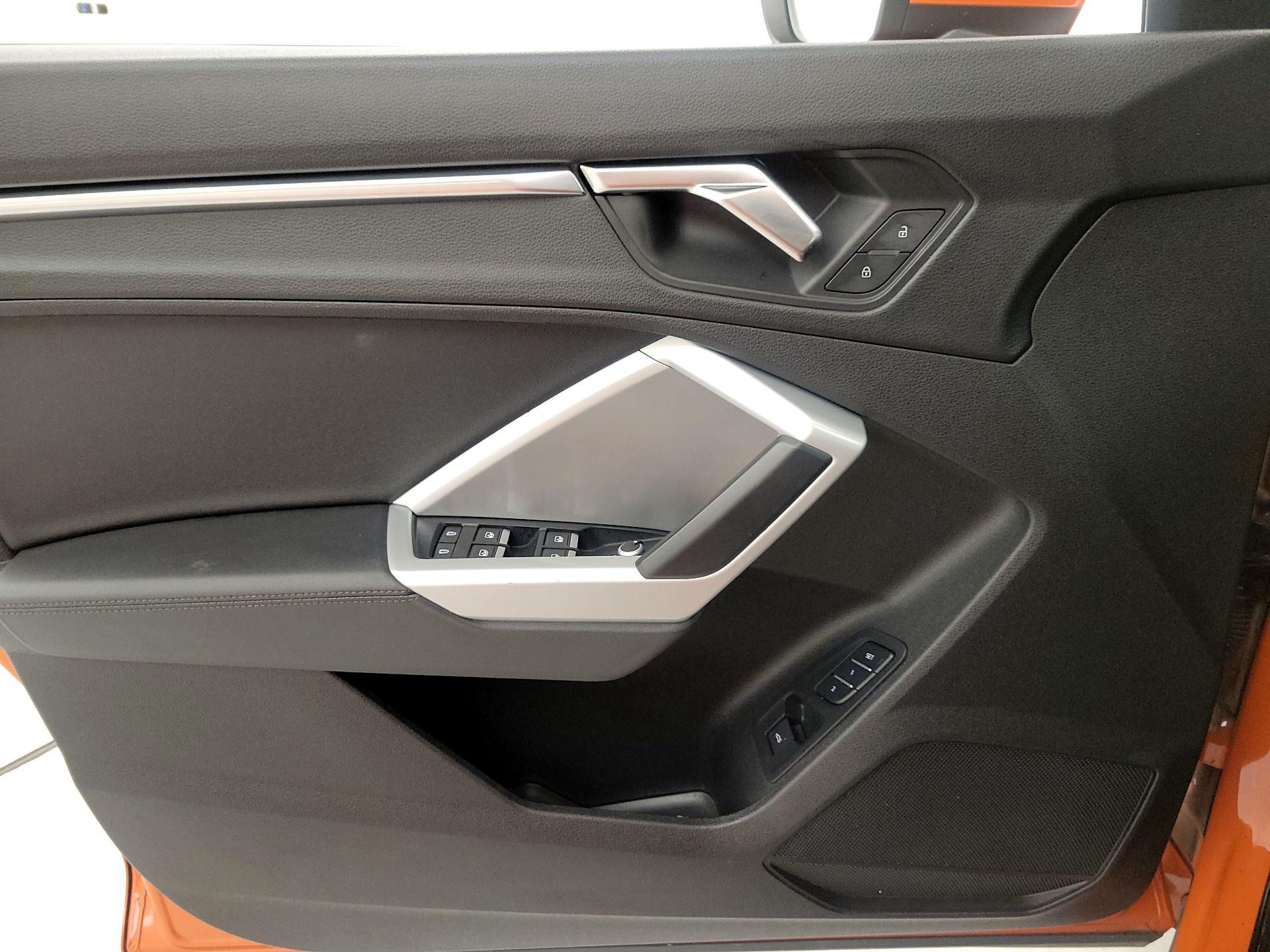 Thumbnail: 2022 Audi Q3 - 12