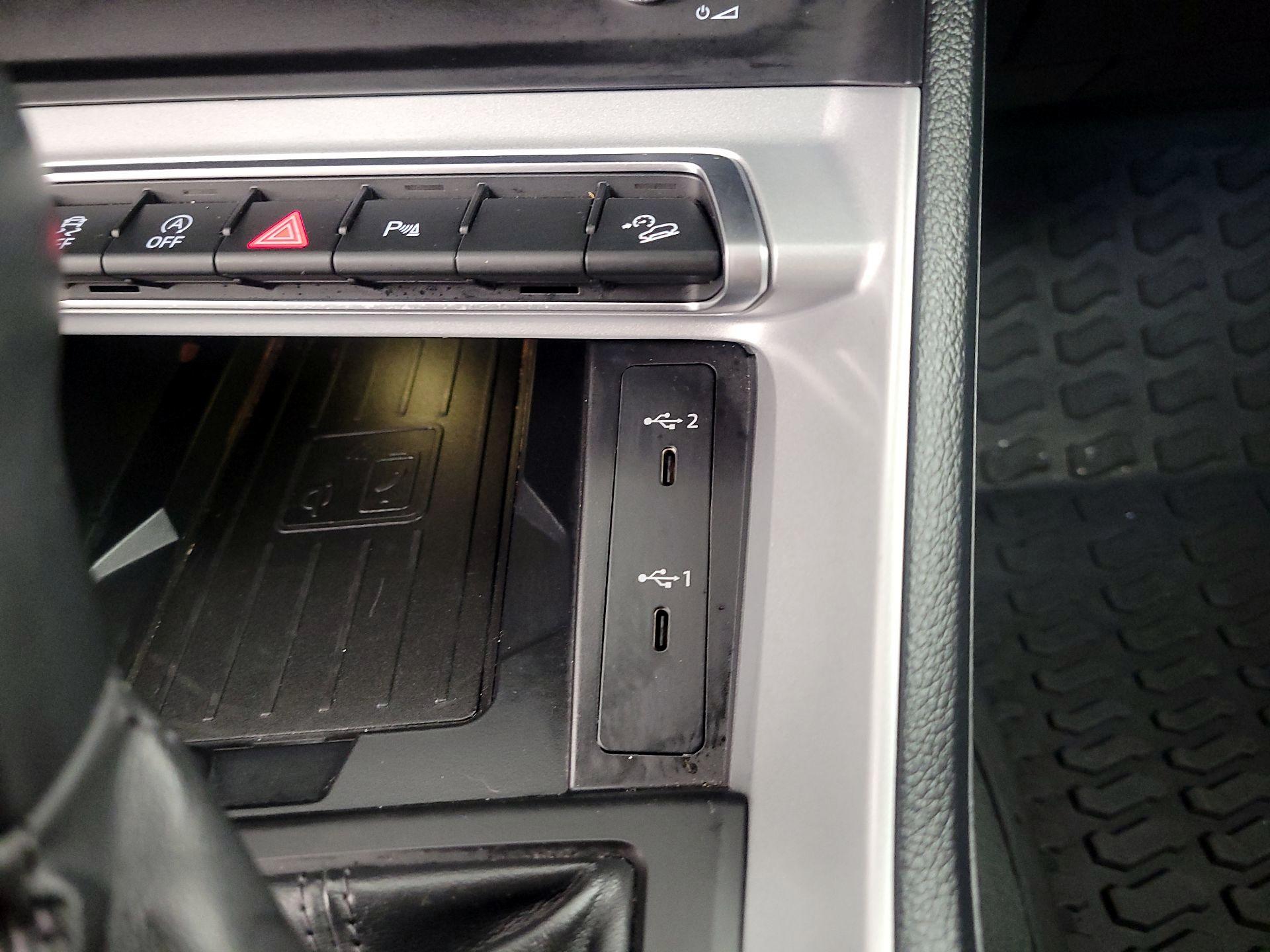 Thumbnail: 2022 Audi Q3 - 18