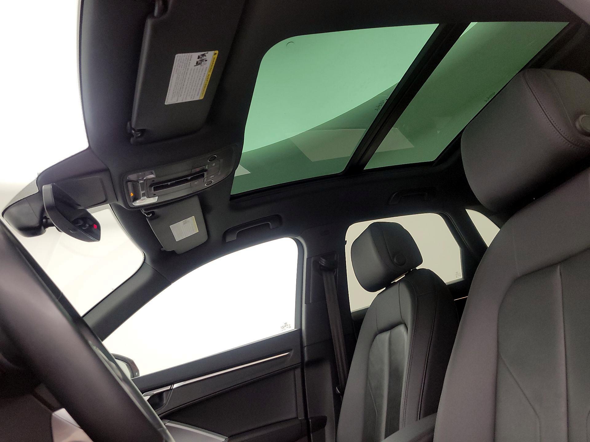 Thumbnail: 2022 Audi Q3 - 19