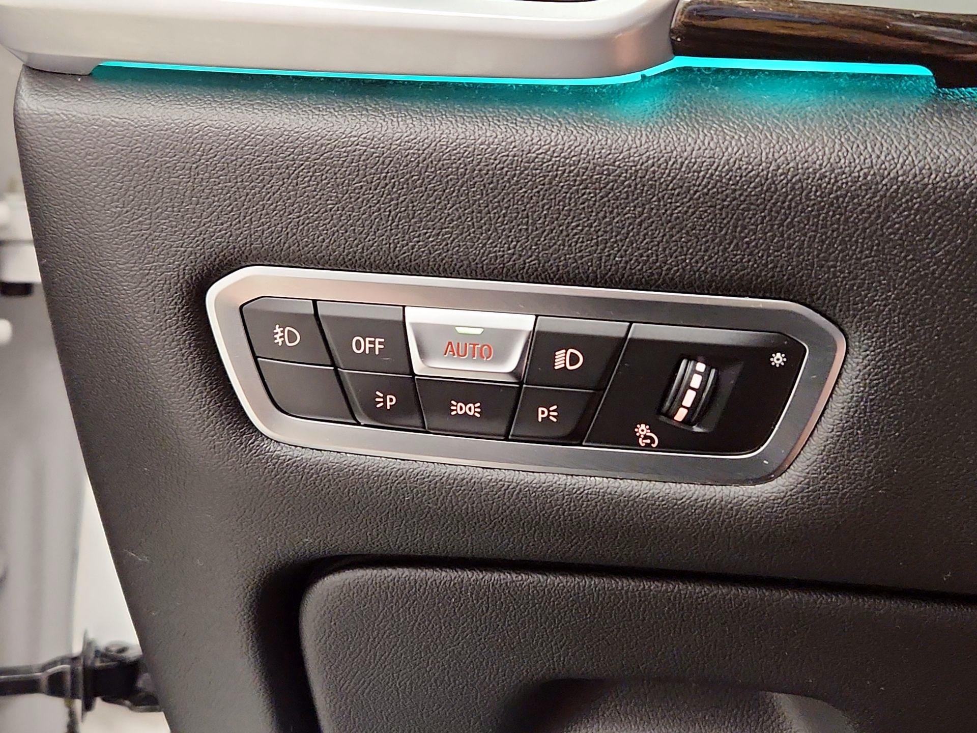 Thumbnail: 2020 BMW X5 - 13