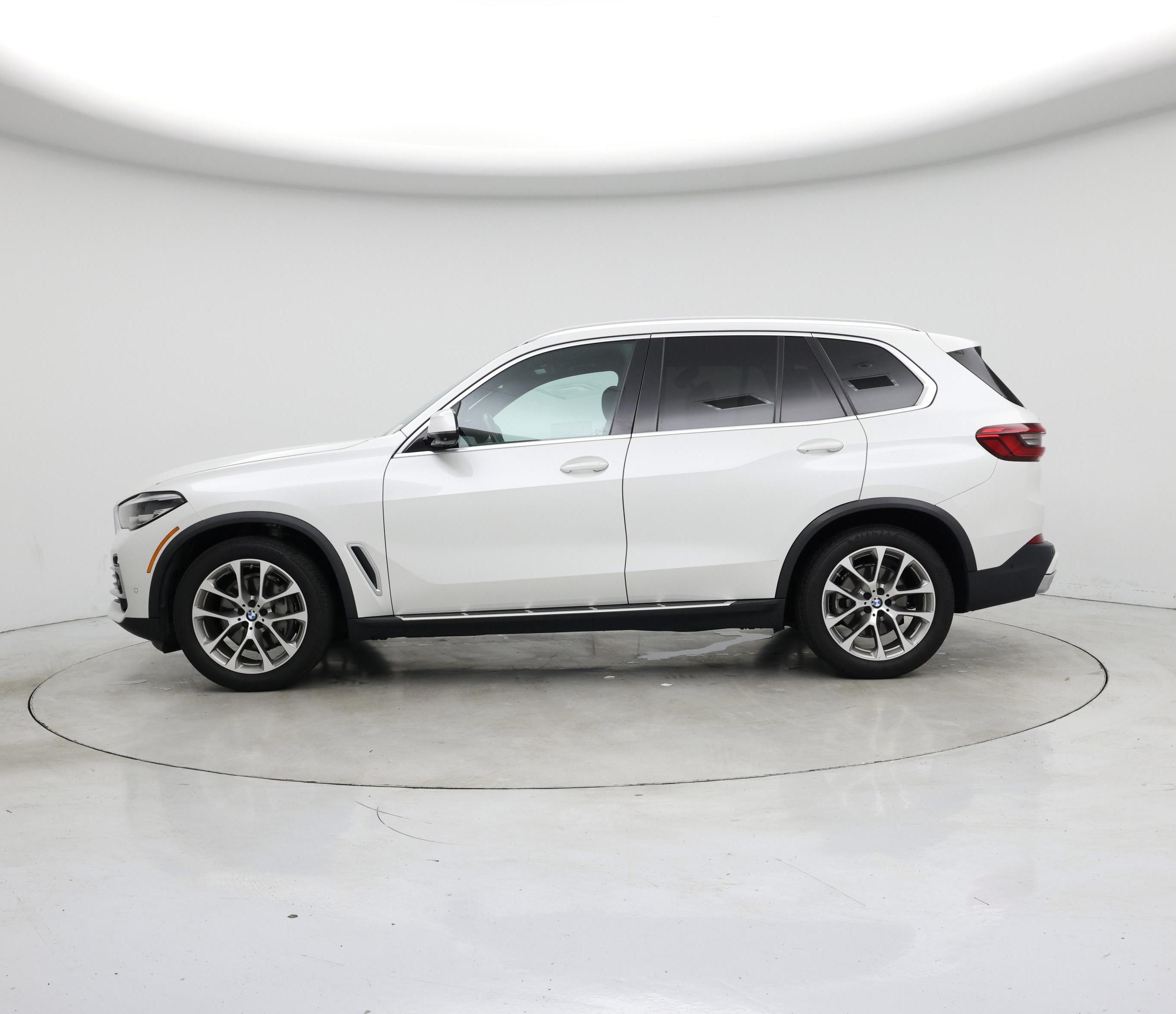Thumbnail: 2020 BMW X5 - 3