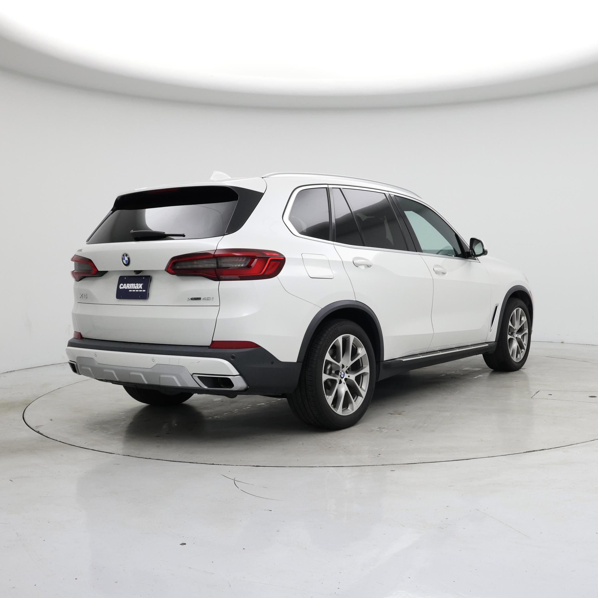 Thumbnail: 2020 BMW X5 - 8