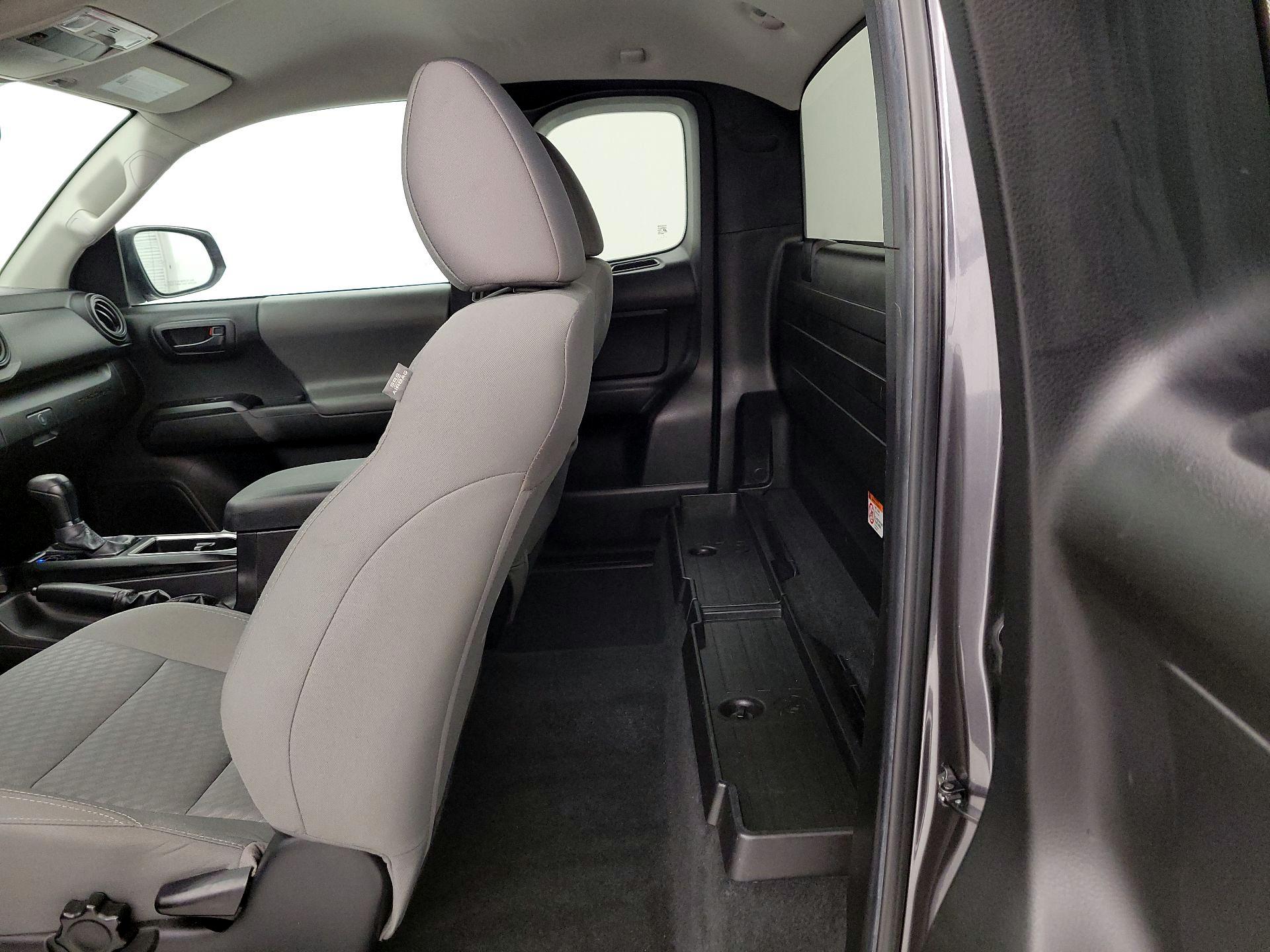 Thumbnail: 2023 Toyota Tacoma - 19