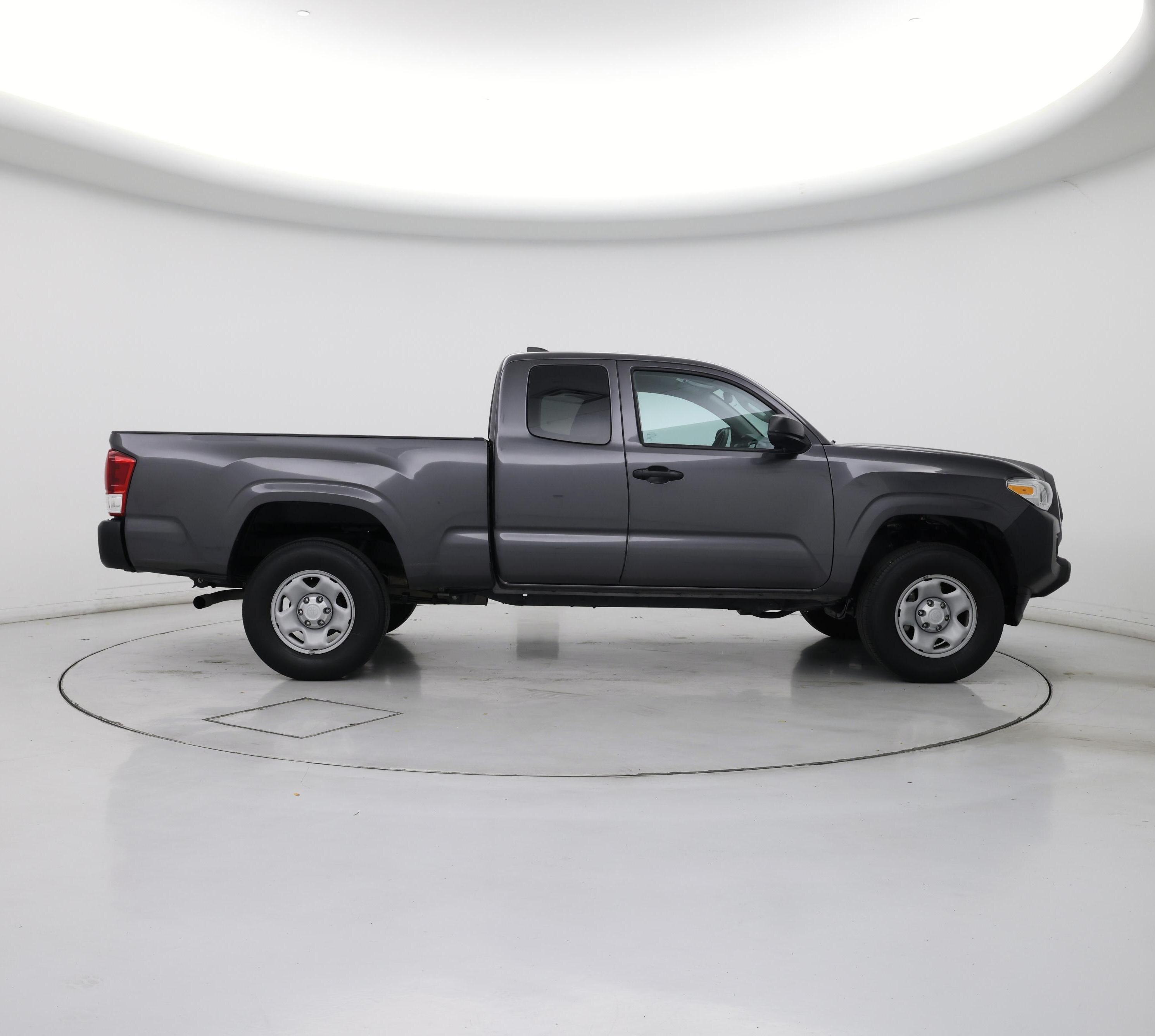 Thumbnail: 2023 Toyota Tacoma - 7