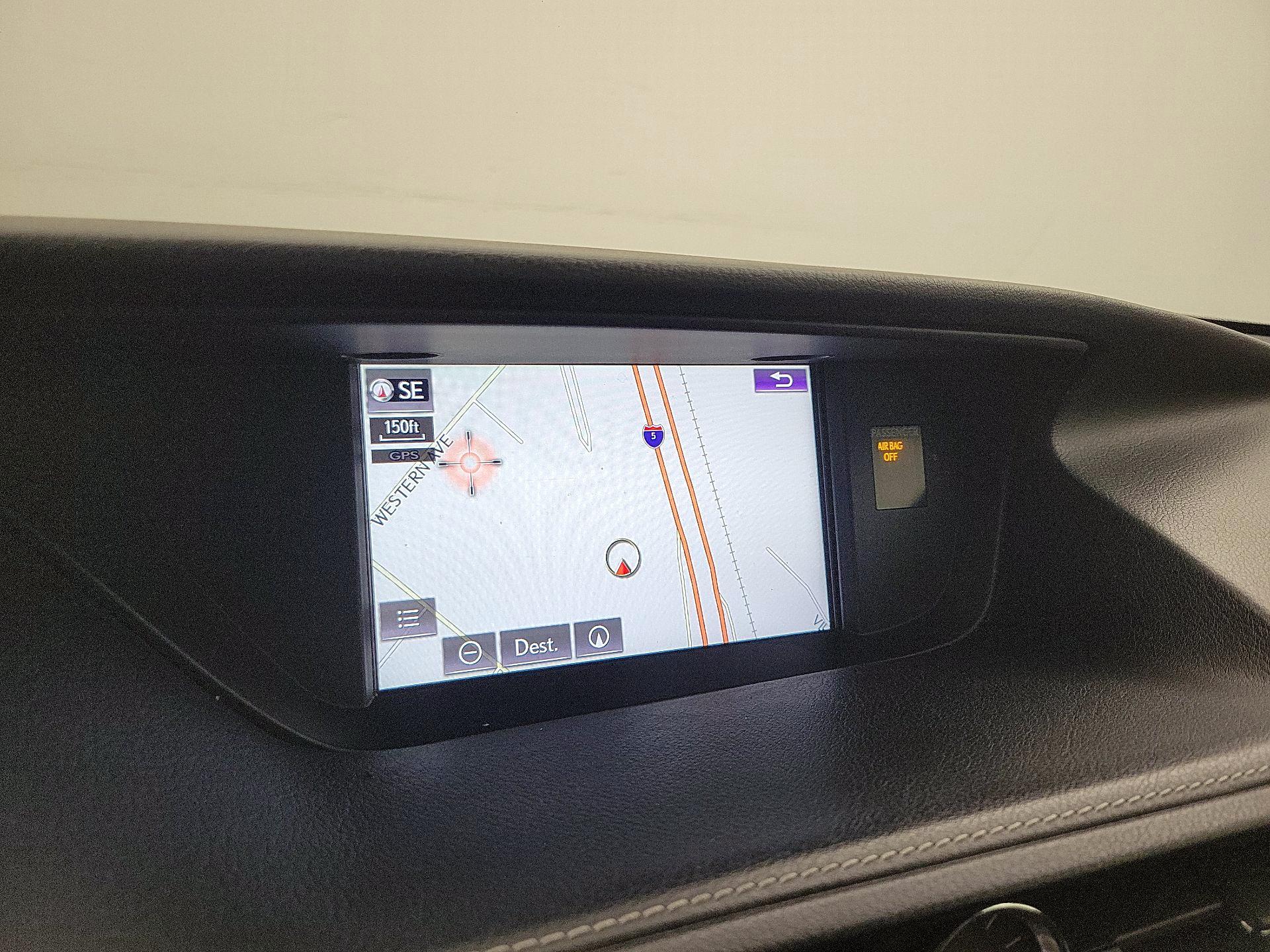 Thumbnail: 2018 Lexus ES - 14